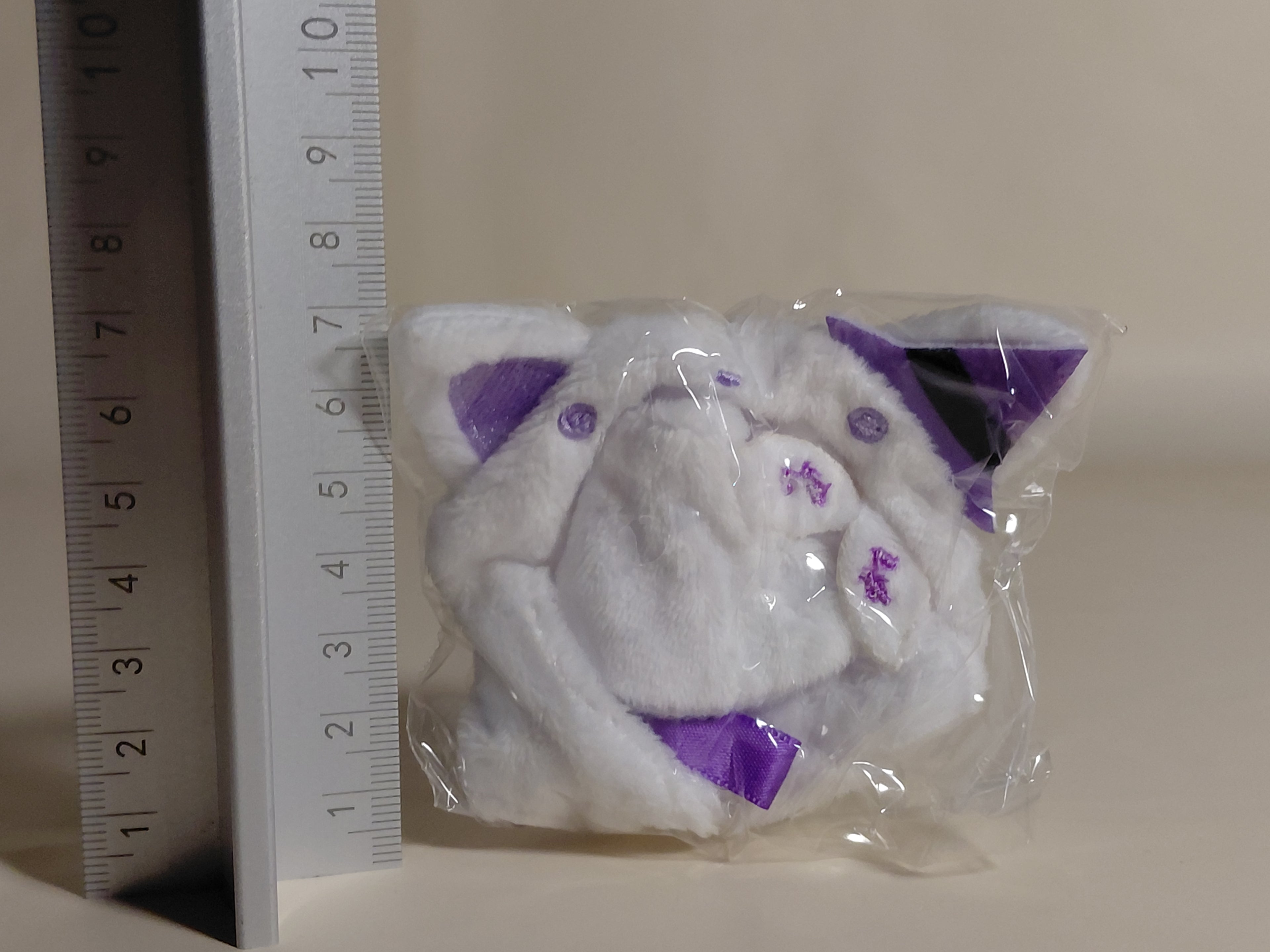 Dress-Up Poncho Gacha Halloween Party Bat - White Bat
