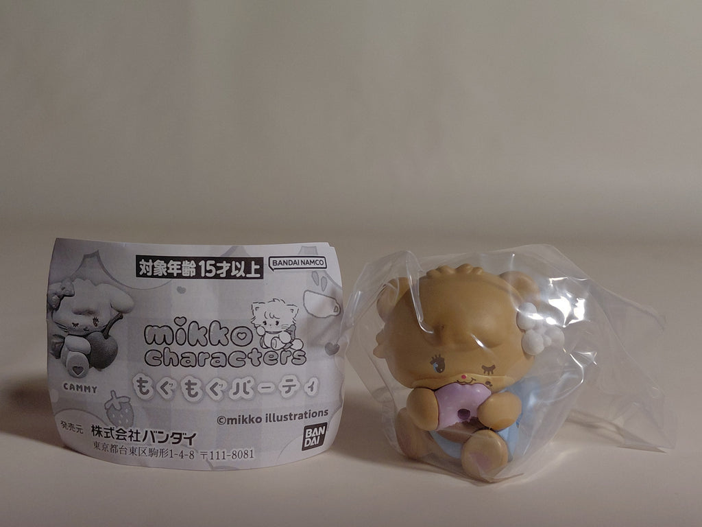 Mikko Illustrations Latte lil ala mode sitting mini gashapon Figure