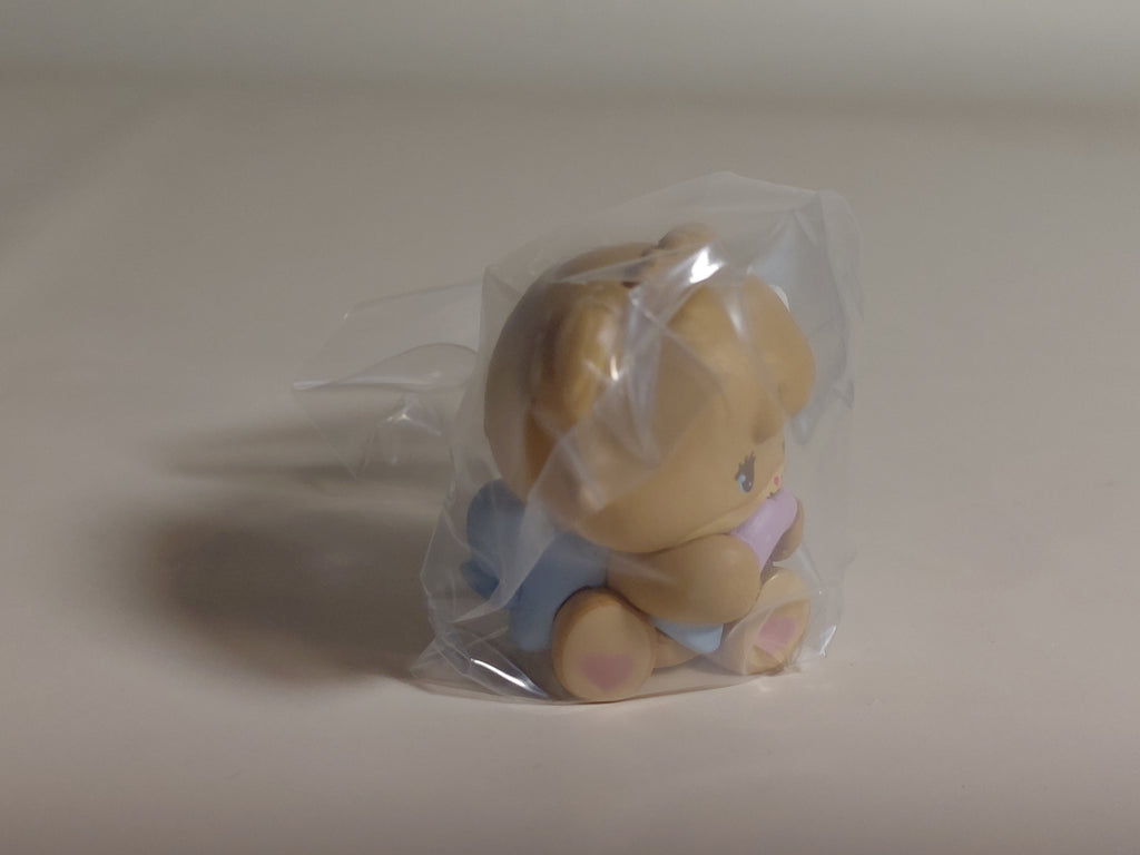 Mikko Illustrations Latte lil ala mode sitting mini gashapon Figure