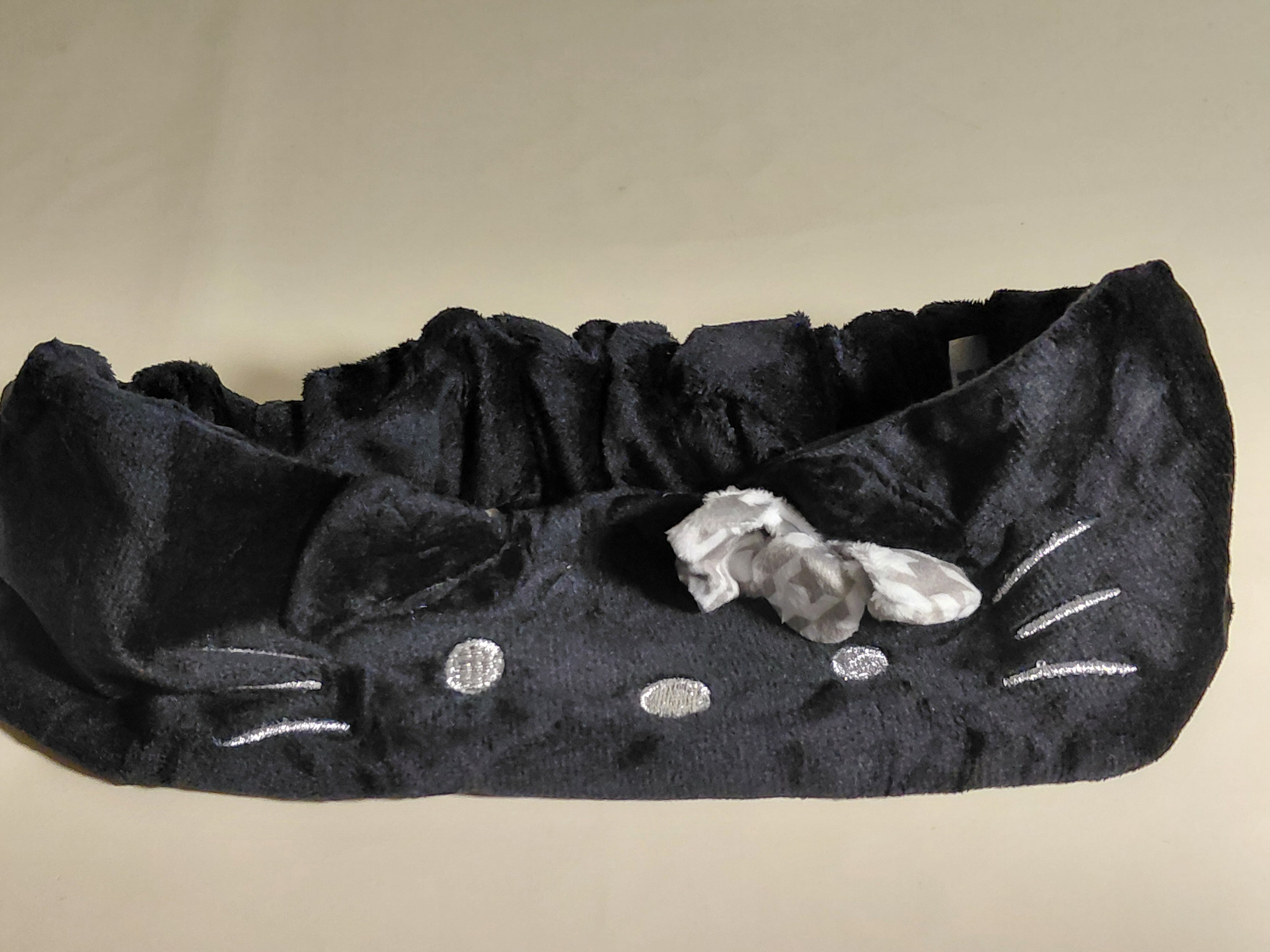[Brand New, Unused] Sanrio Black Fashion Hairband Hello Kitty/Black