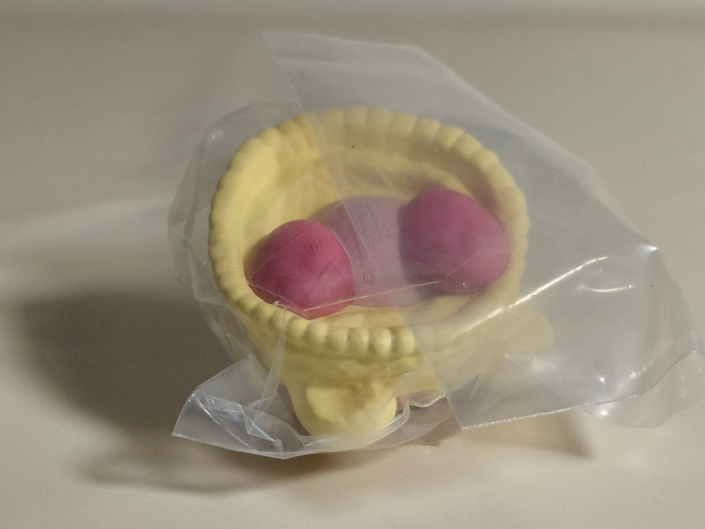 Kirby's Warm and Cozy Figure Collection Kirby (Sweater)