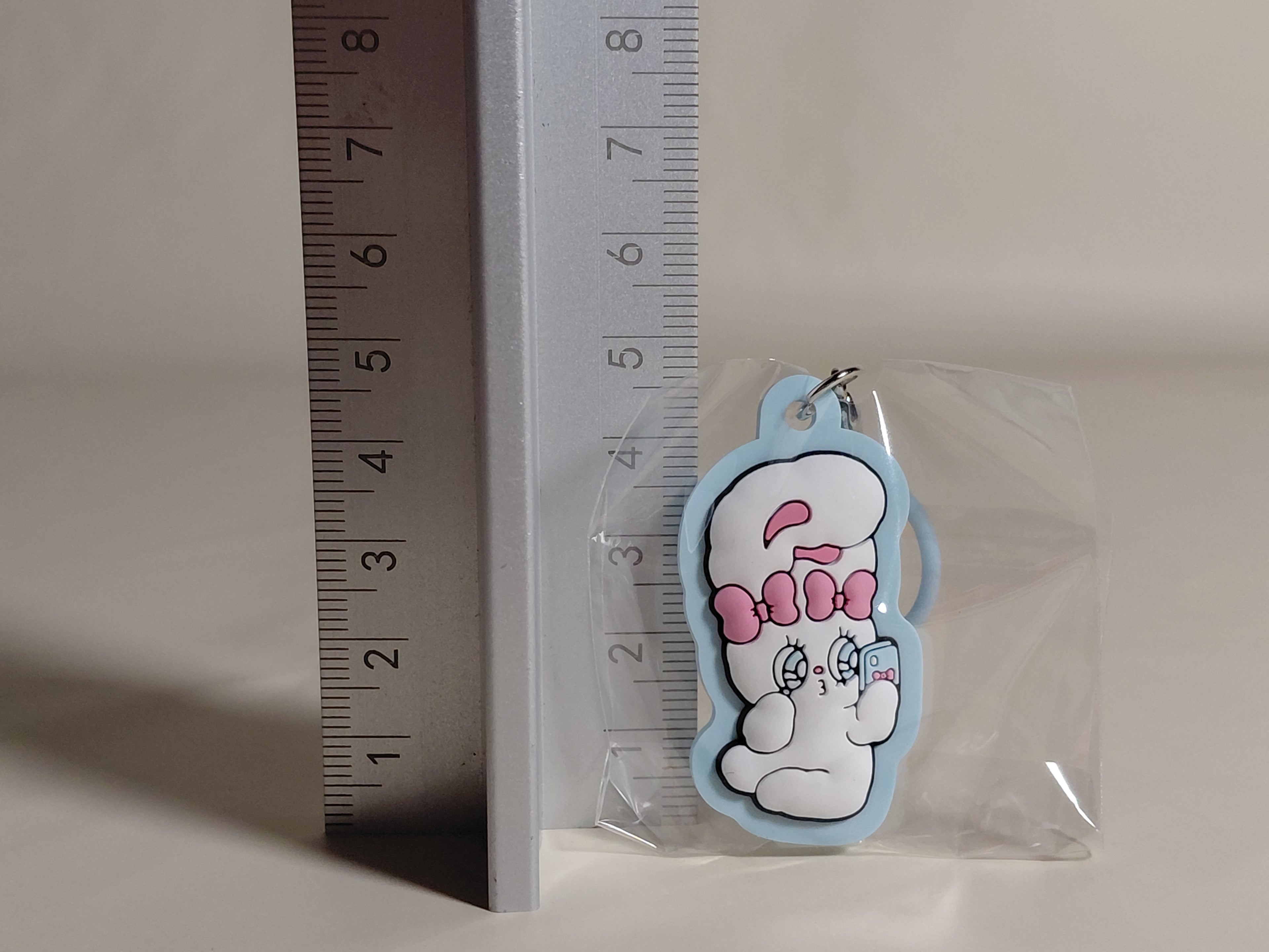 Esther Bunny Marker Rubber Charm - Cream Bunny