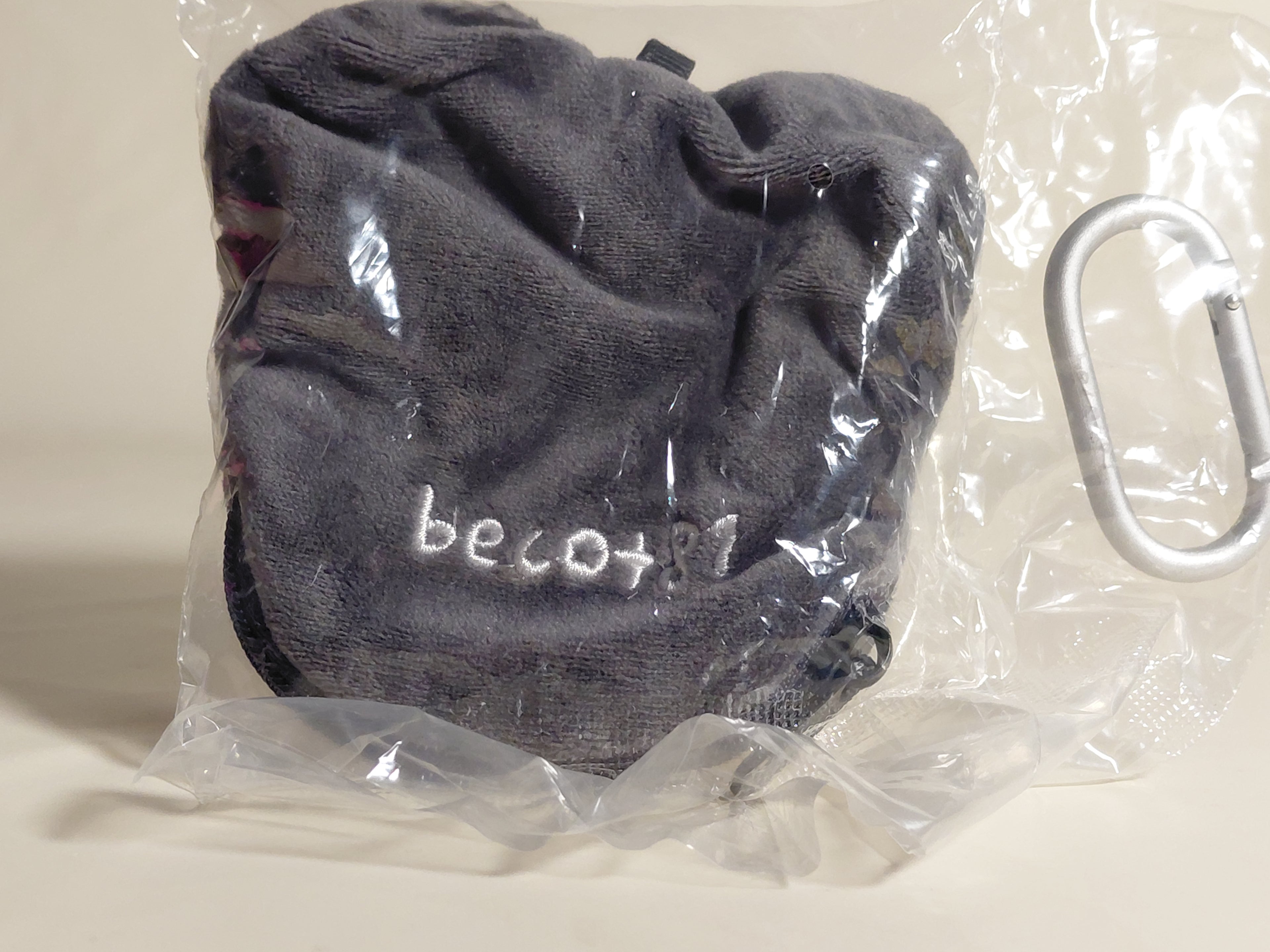beco+81 Shirimimi Usagi Face Pouch Eyepatch Meme