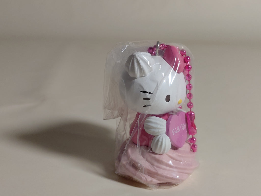 Sanrio Characters Gacha Whipped Cream Mascot - Hello Kitty