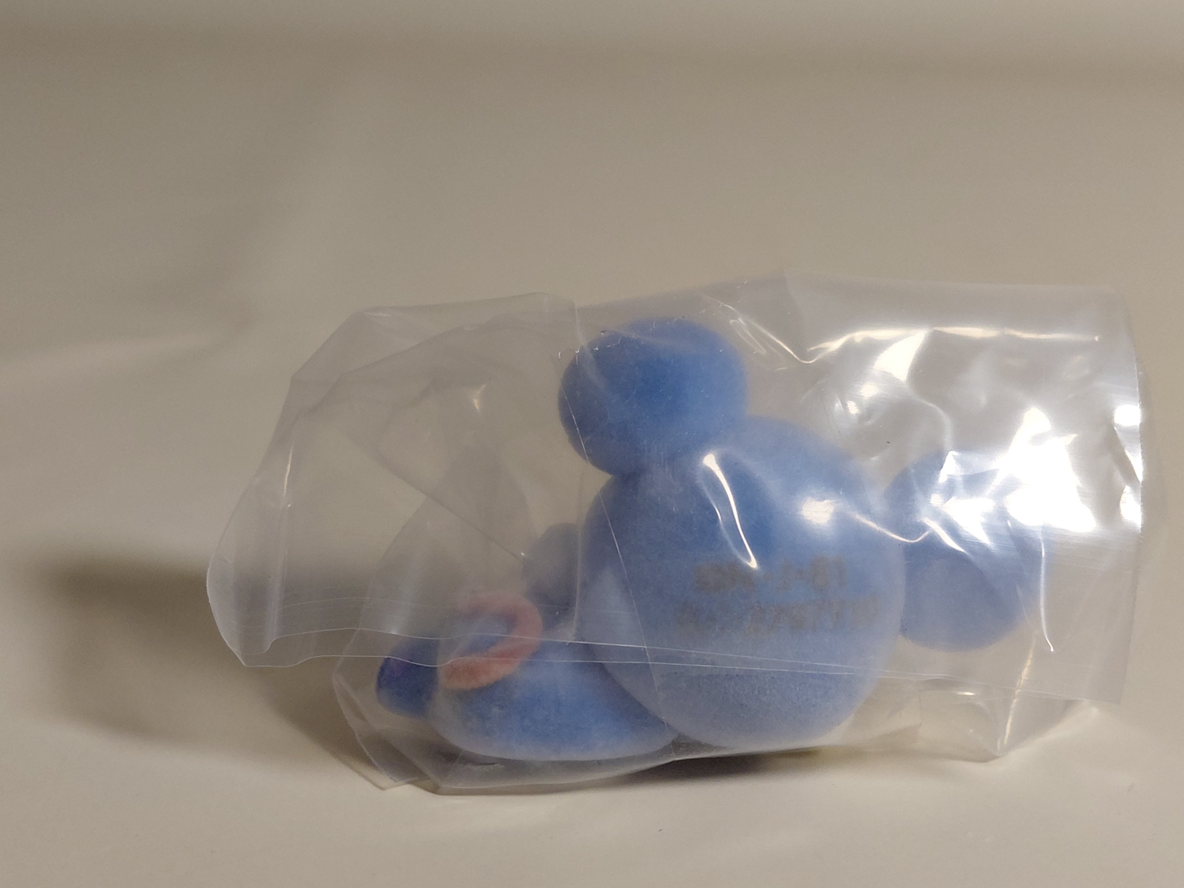Capsule flockies Nyanchu (sleeping soundly) Bandai