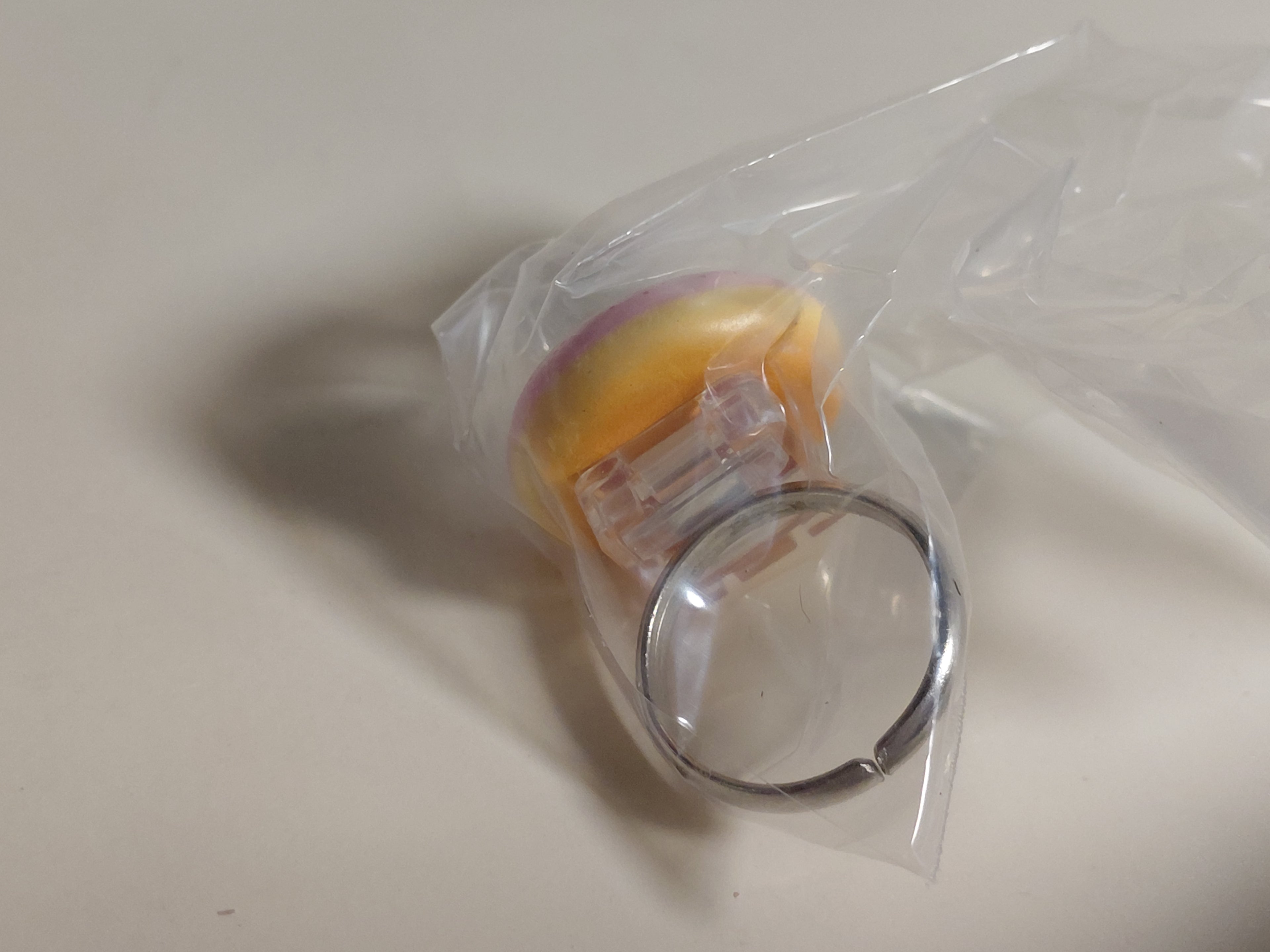 Mister Donut Ringcolle! Ring Mister Donut Miniature - Strawberry Ring