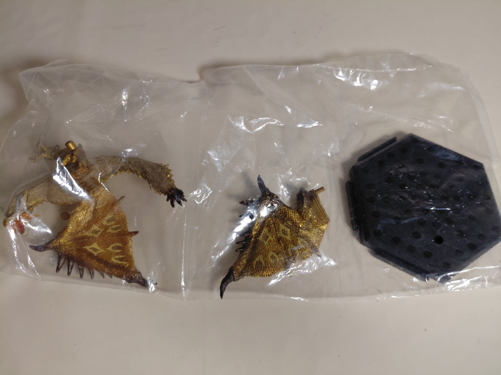 Monster Hunter Kai 2.5" Rage Gold Rathian Figure Fire Breathe Builder Capcom