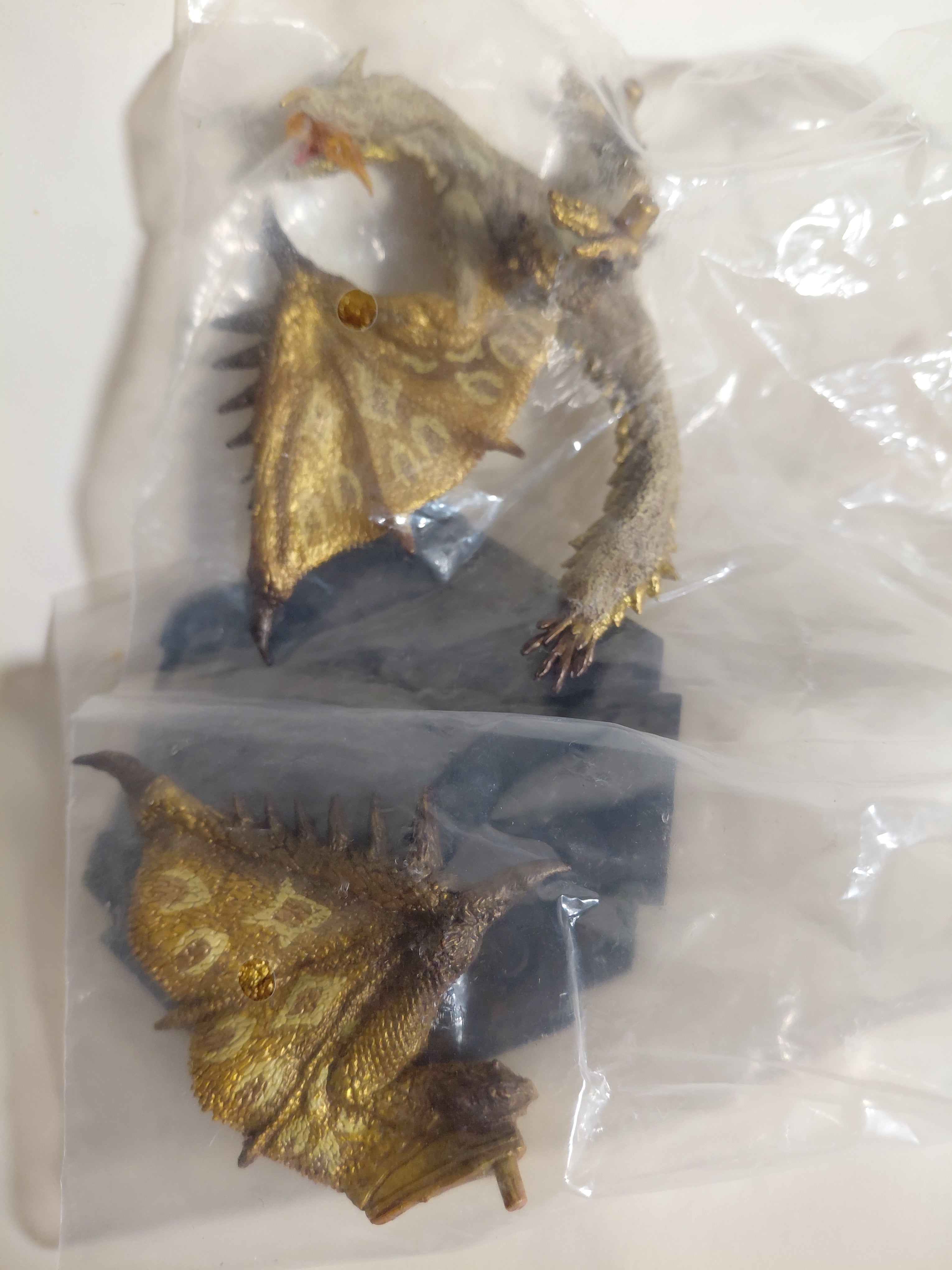 Monster Hunter Kai 2.5" Rage Gold Rathian Figure Fire Breathe Builder Capcom