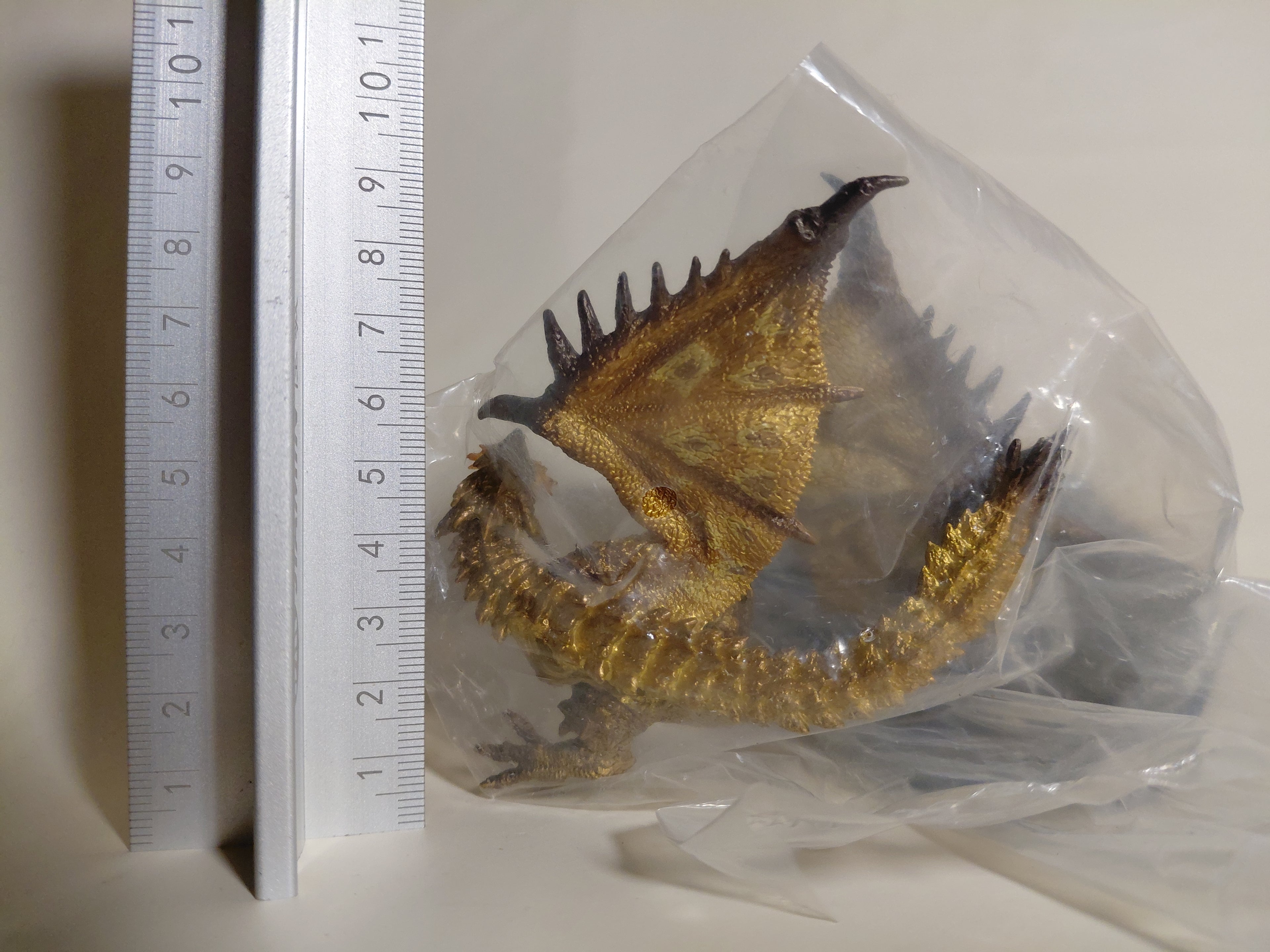 Monster Hunter Kai 2.5" Rage Gold Rathian Figure Fire Breathe Builder Capcom