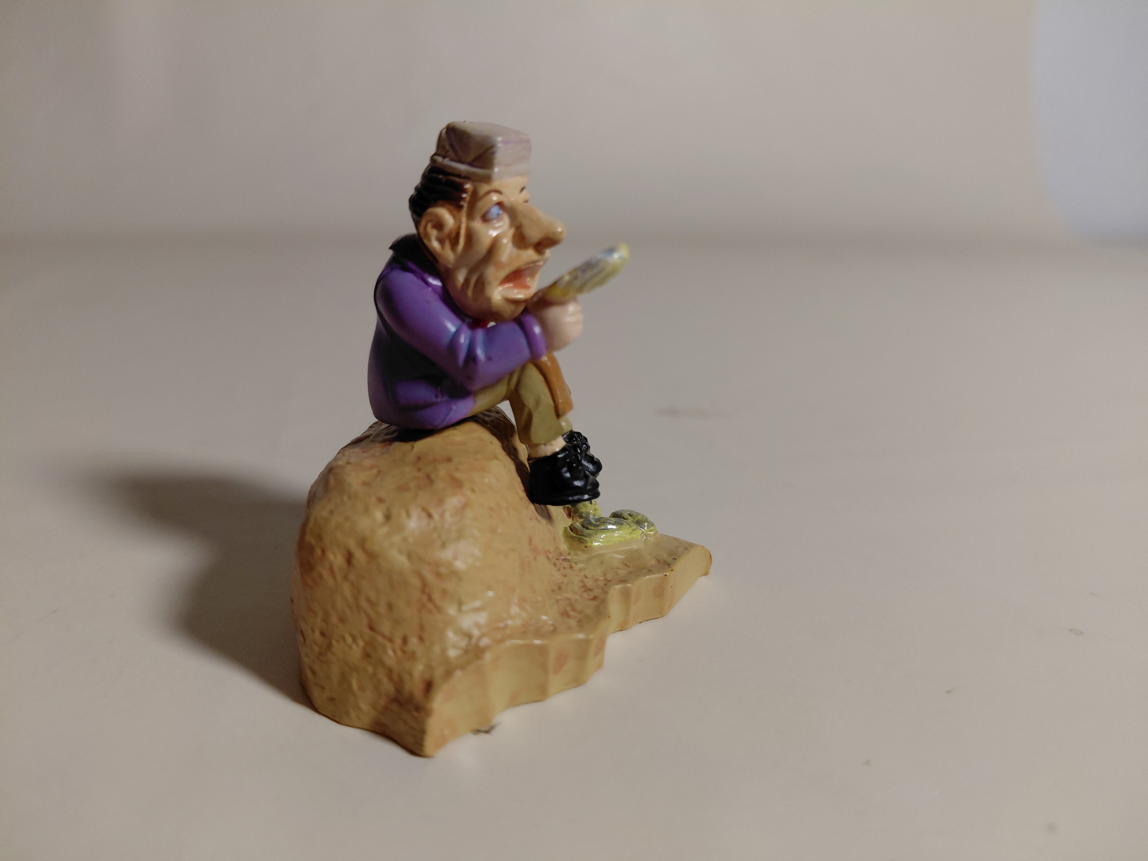 The Carpenter from "Alice in the Land of Dolls Part 3: Alice's Figure Collection"