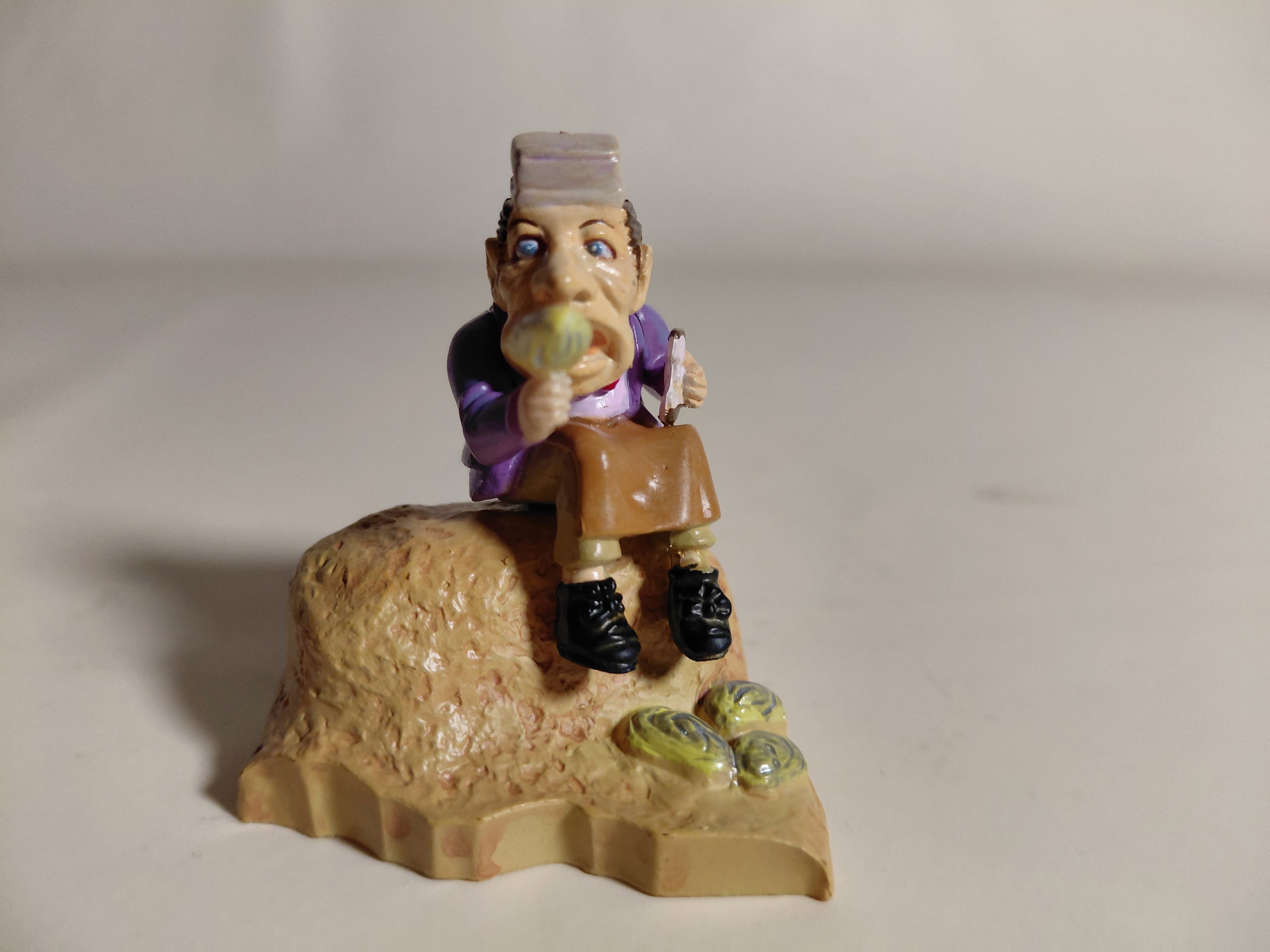 The Carpenter from "Alice in the Land of Dolls Part 3: Alice's Figure Collection"