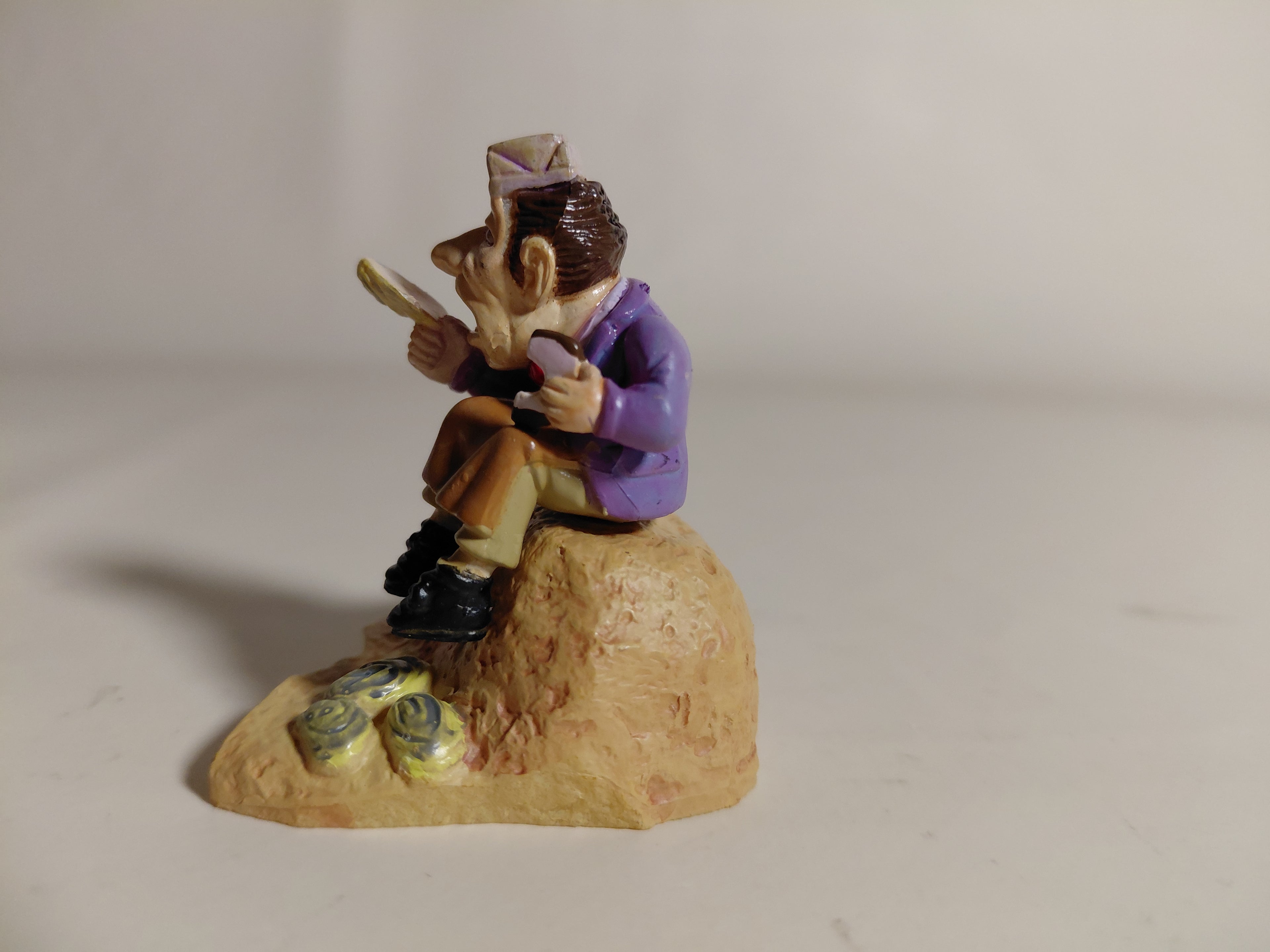 The Carpenter from "Alice in the Land of Dolls Part 3: Alice's Figure Collection"