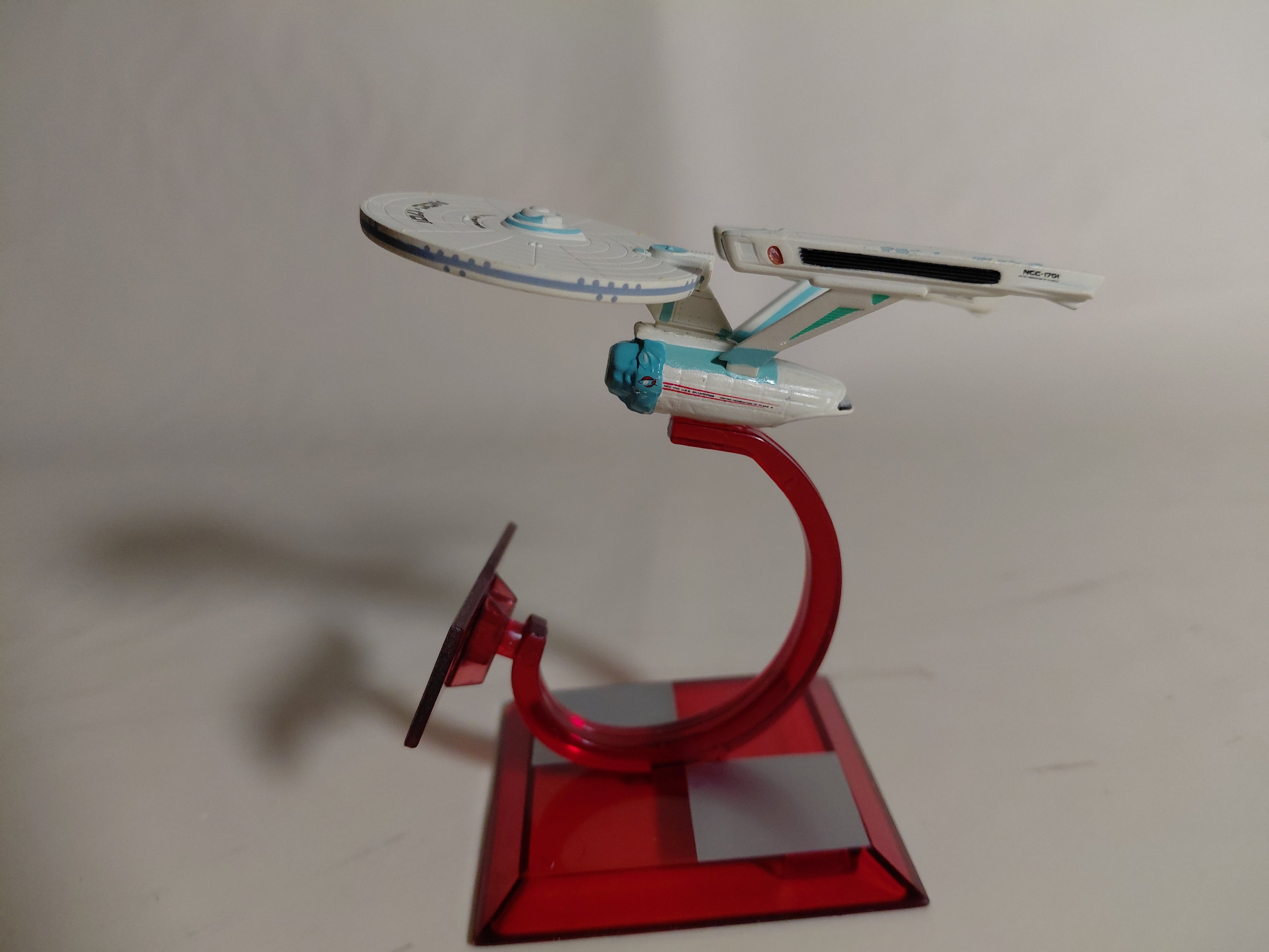 Star Trek Federation Ships & Alien Ships Collect. - Furuta - USS Enterprise NCC-1701 (Beta Series 01)