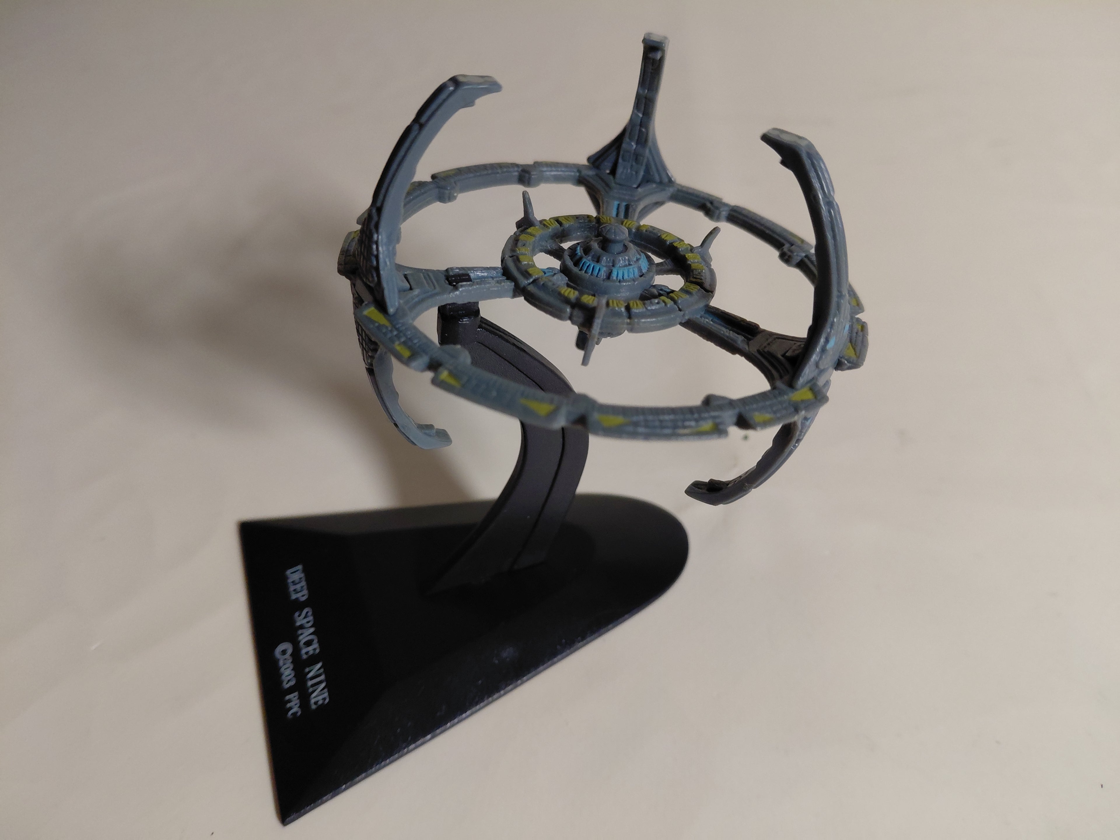 Star Trek Deep Space Nine Space Station Furuta Japan
