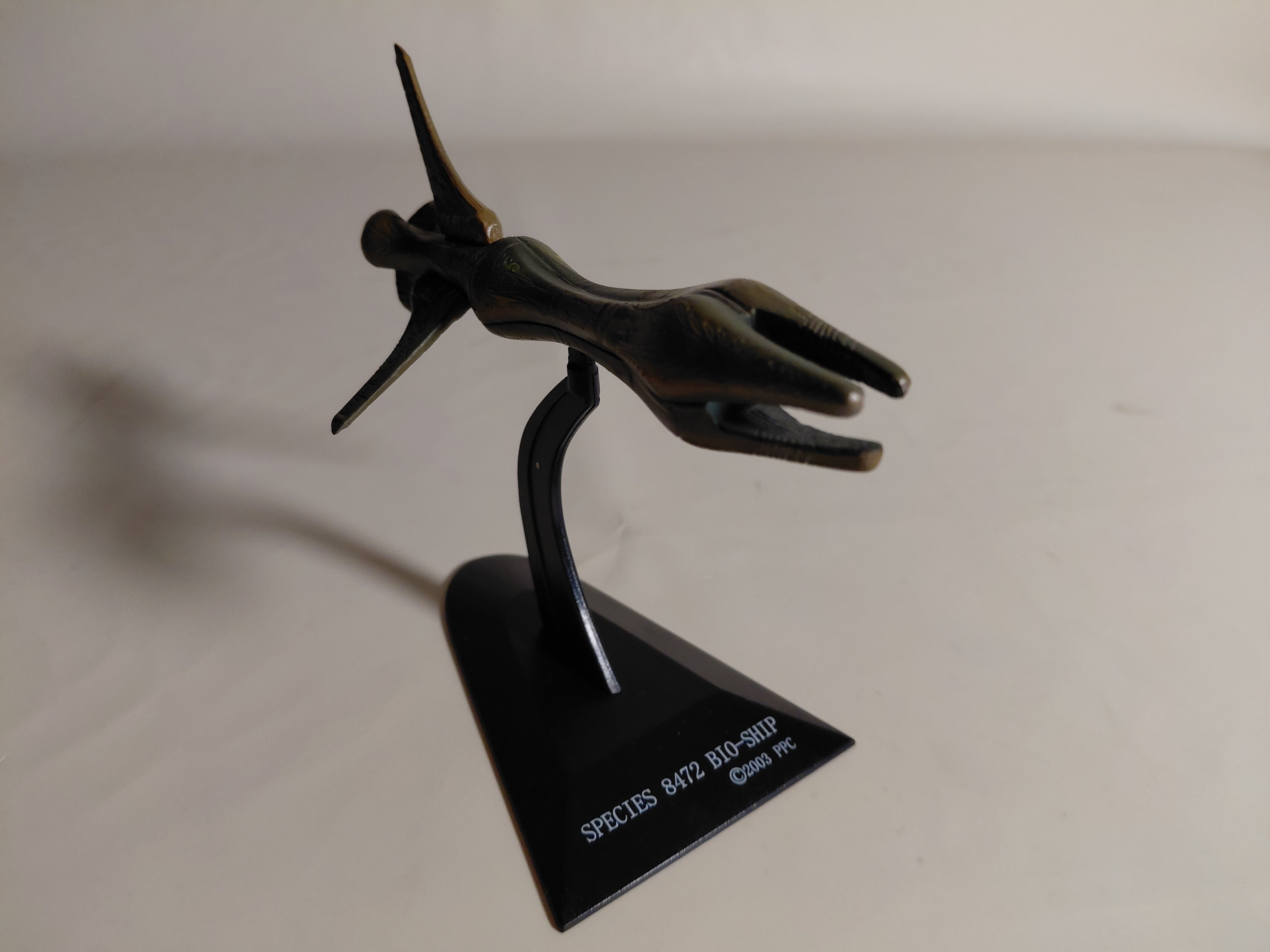 Furuta Star Trek Species 8472 Bio-Ship Furuta Japan