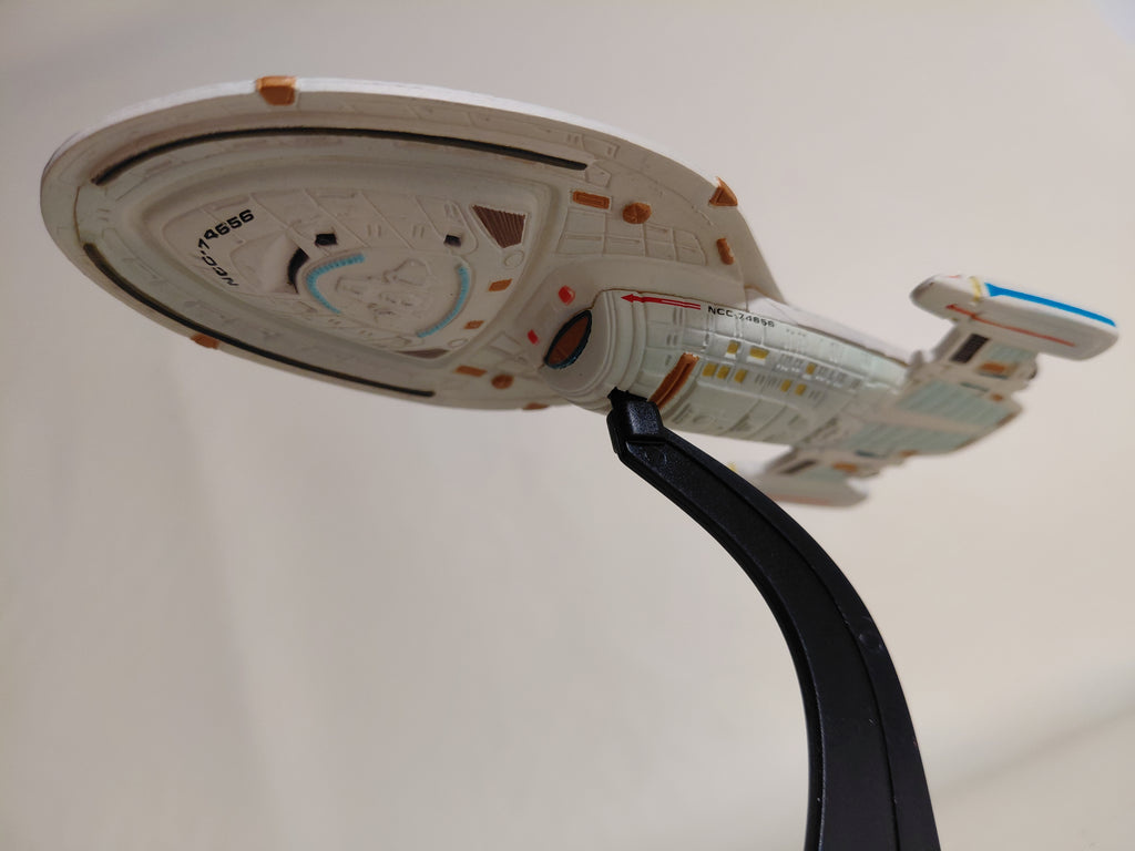 STAR TREK NCC-74656 U.S.S. Voyager Furuta JAPAN