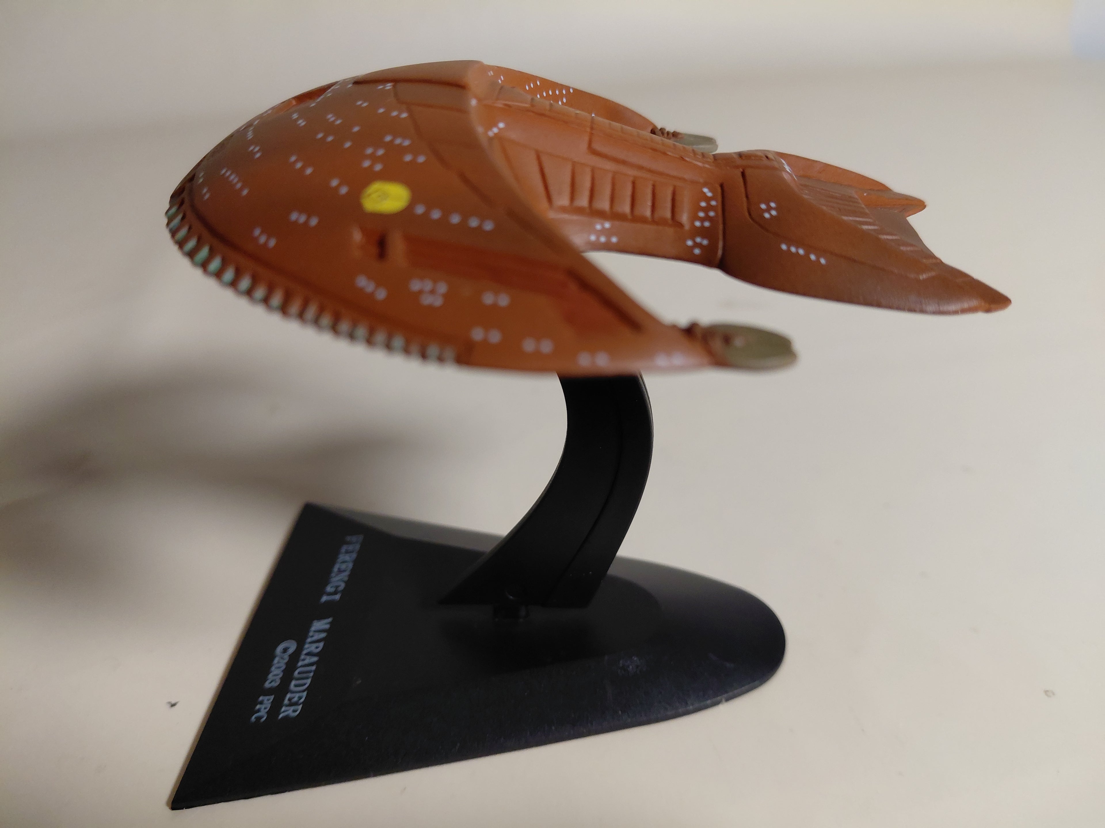 Furuta Star Trek Ferengi Marauder Figure