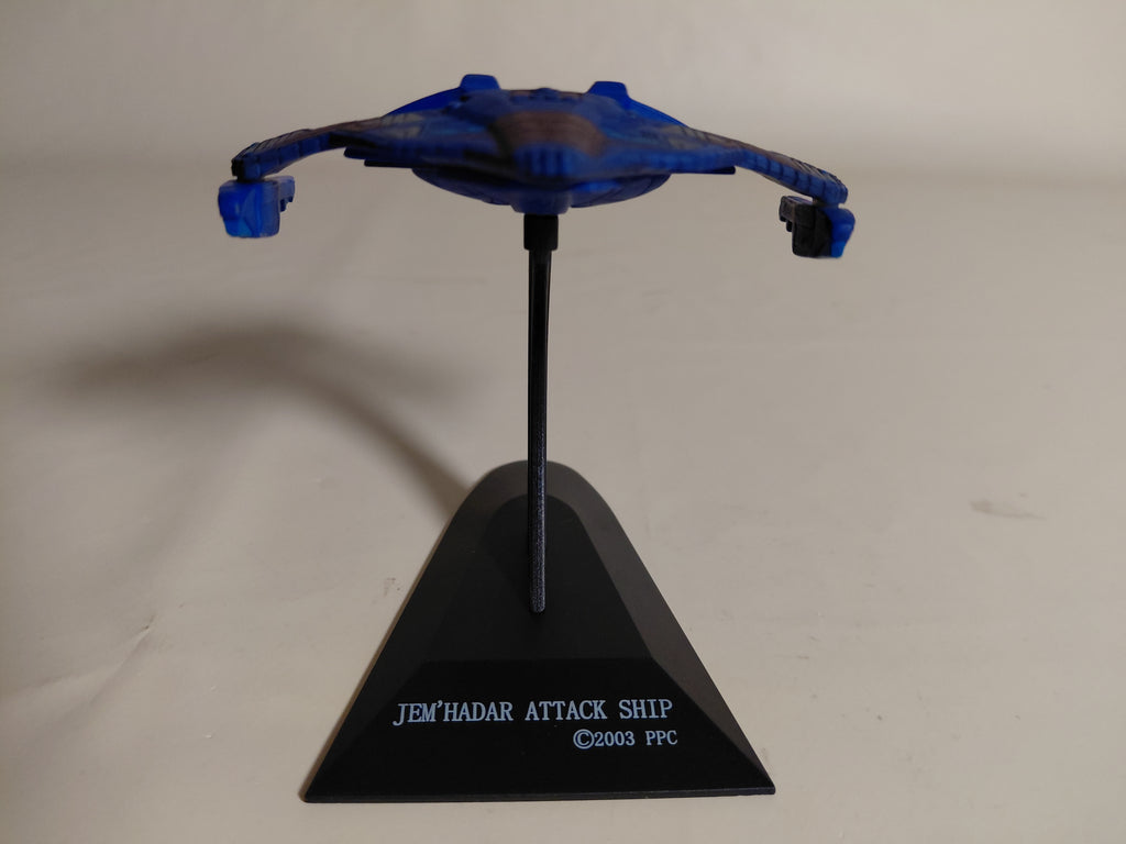 Furuta 2 Star Trek #19 Model Jem Hadar Attack Spaceship