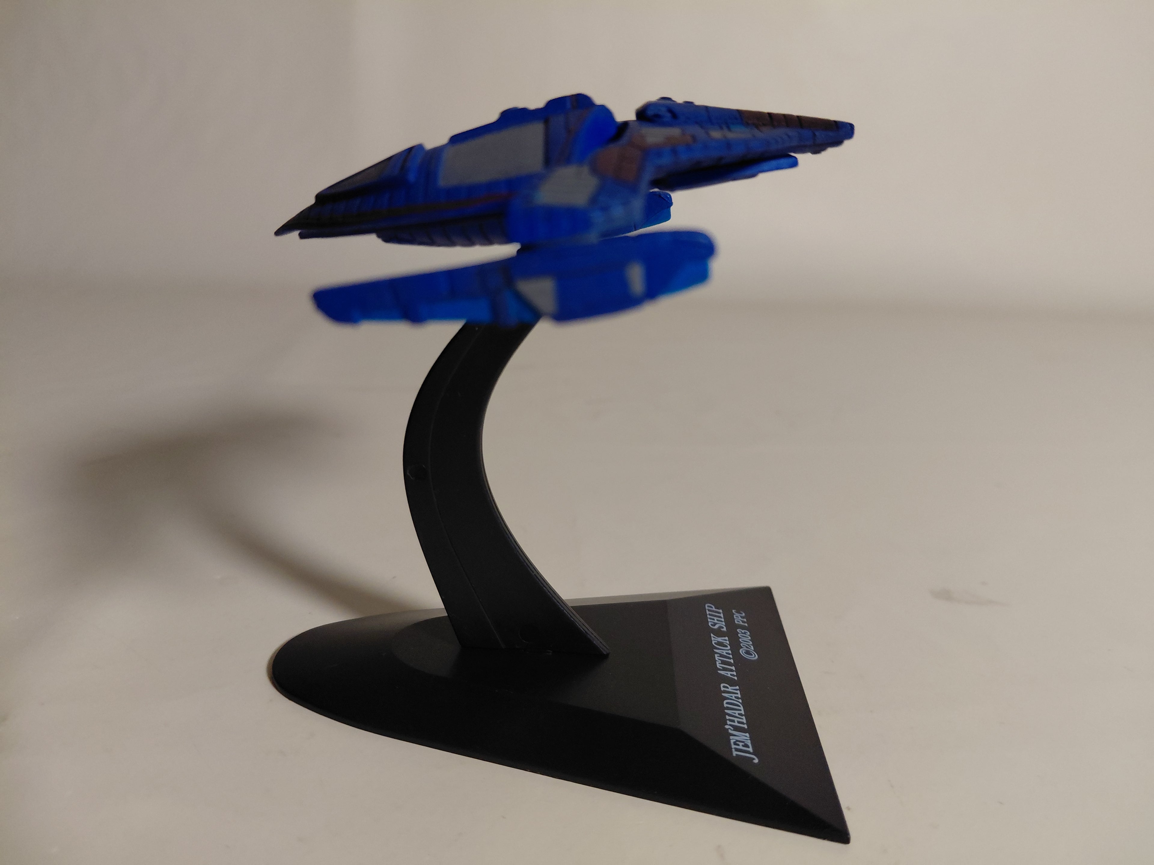 Furuta 2 Star Trek #19 Model Jem Hadar Attack Spaceship