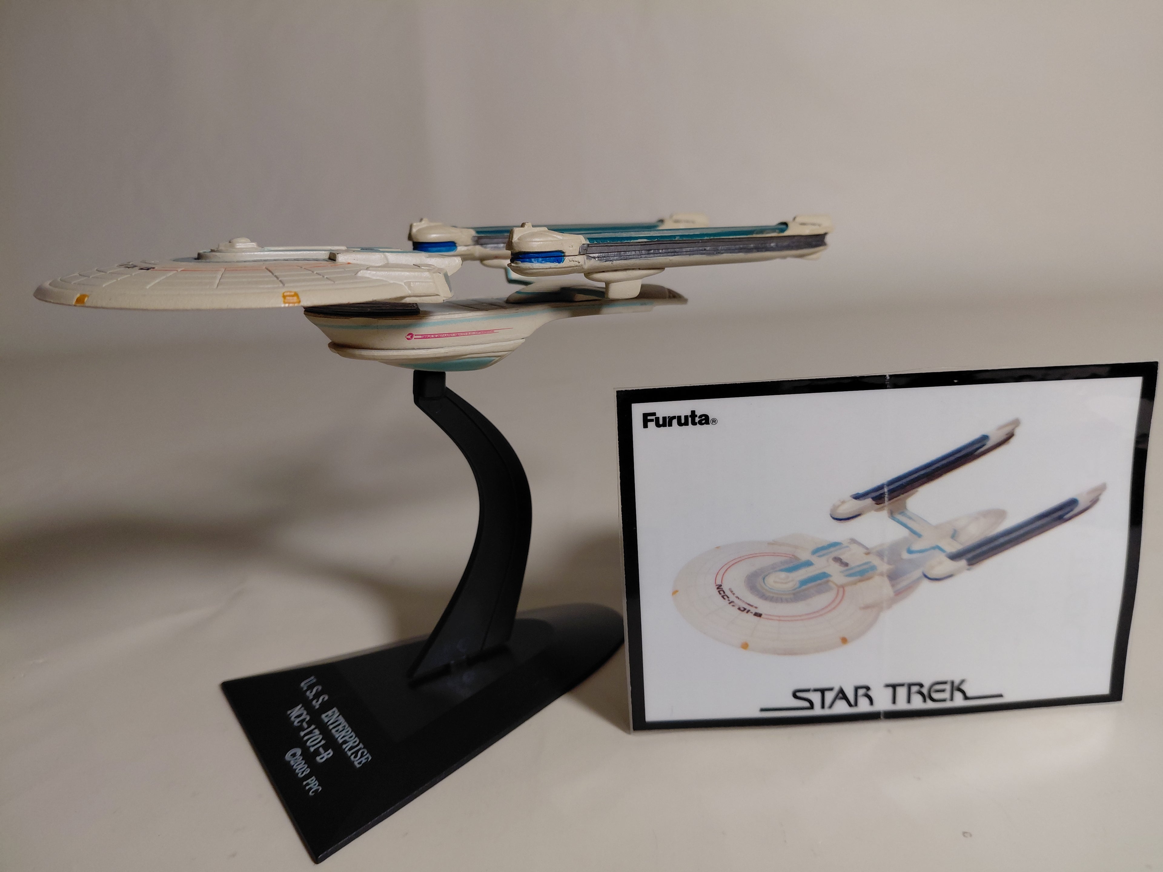 STAR TREK NCC-1701 U.S.S. ENTERPRISE -B Furuta JAPAN