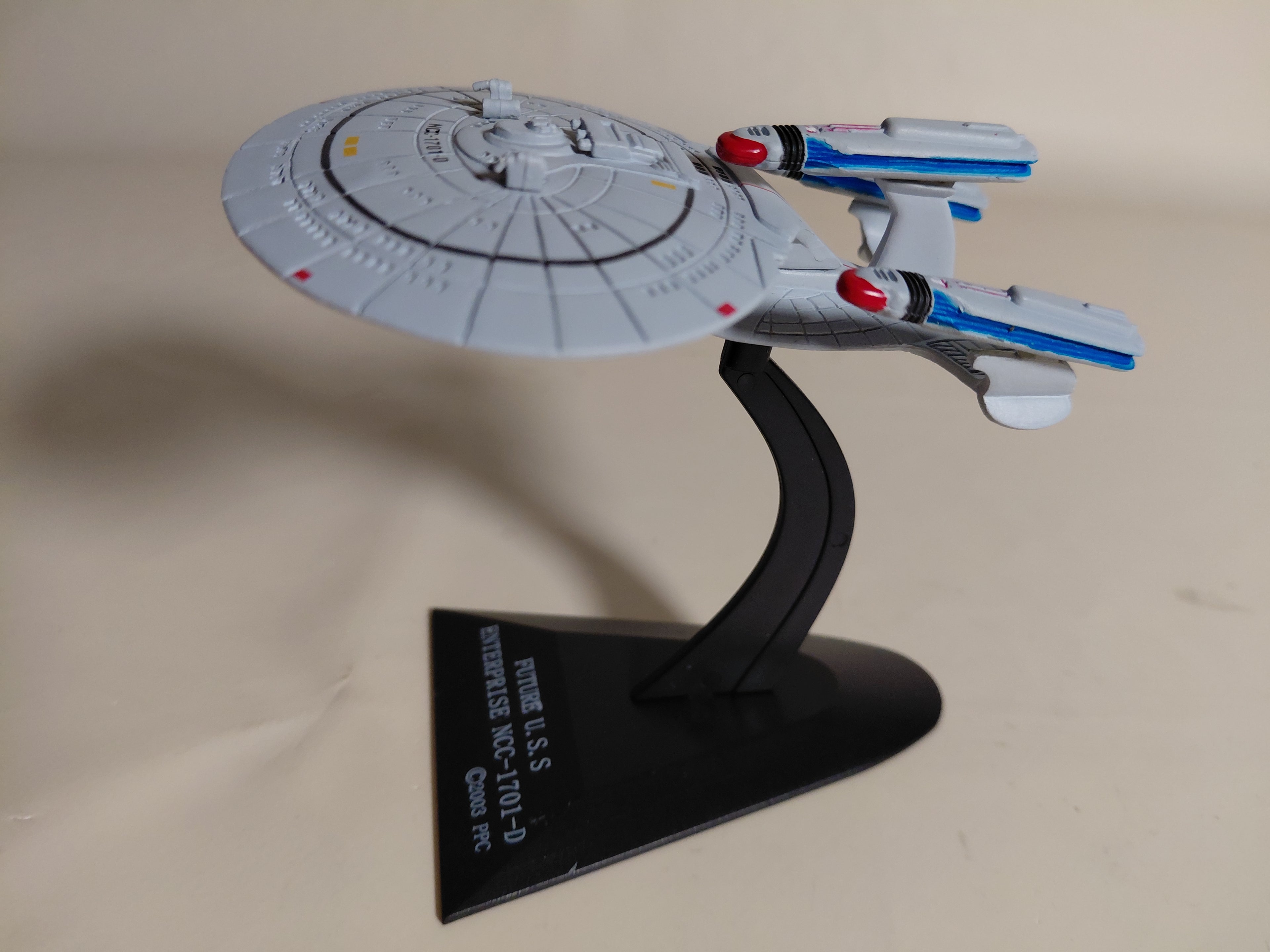 Furuta Star Trek 2 Future USS Enterprise NCC-1701-D Spaceshi