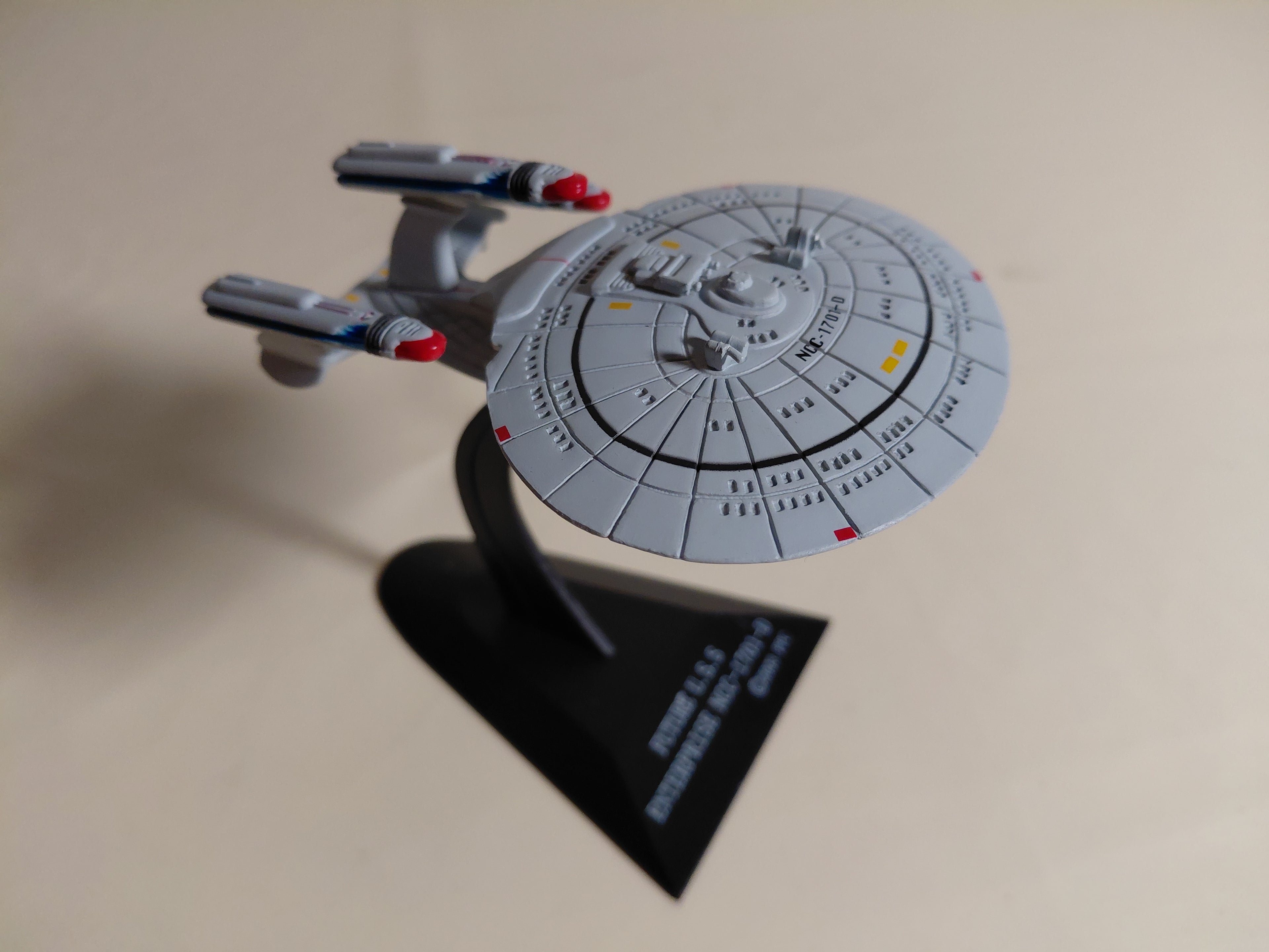 Furuta Star Trek 2 Future USS Enterprise NCC-1701-D Spaceshi