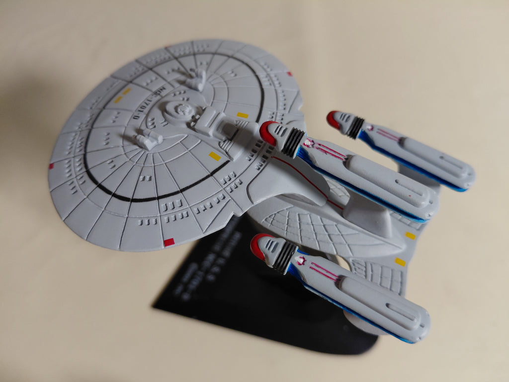 Furuta Star Trek 2 Future USS Enterprise NCC-1701-D Spaceshi