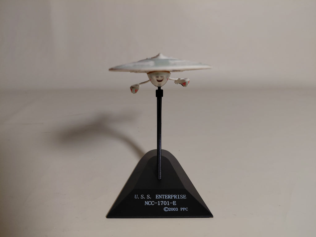Star Trek USS Enterprise NCC-1701-E 2003 Display spaceship