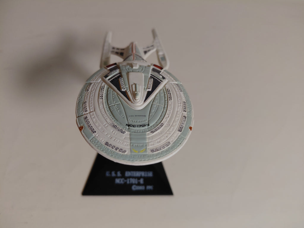 Star Trek USS Enterprise NCC-1701-E 2003 Display spaceship