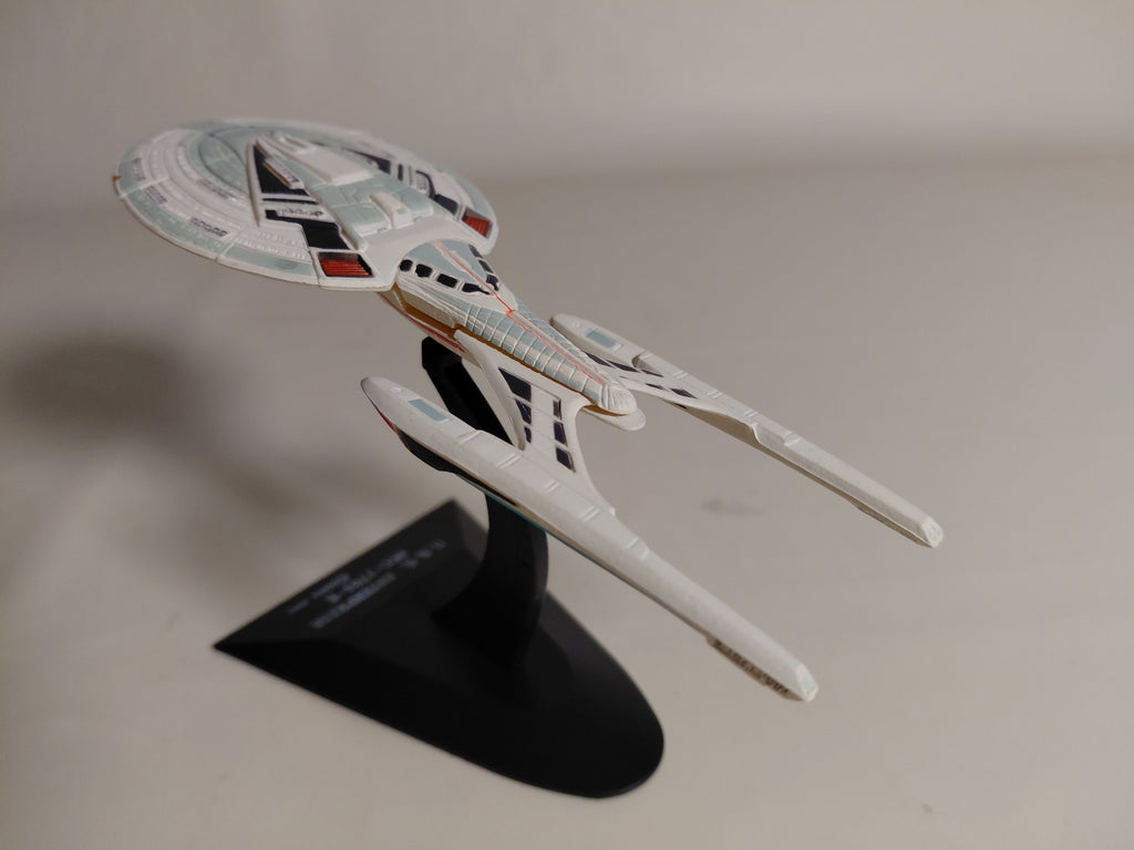 Star Trek USS Enterprise NCC-1701-E 2003 Display spaceship