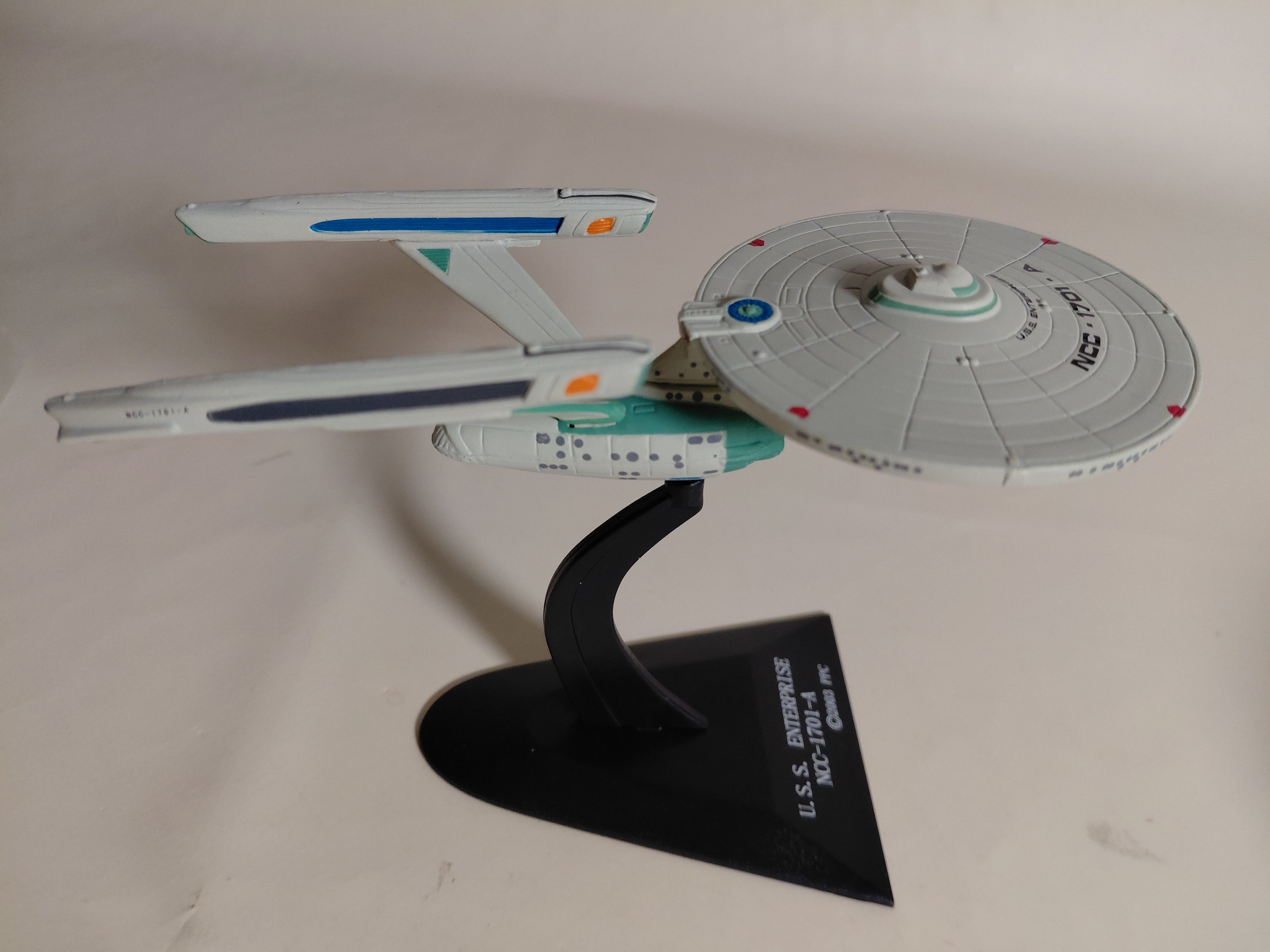 Star Trek Future USS Enterprise NCC-1701-A Display spaceship