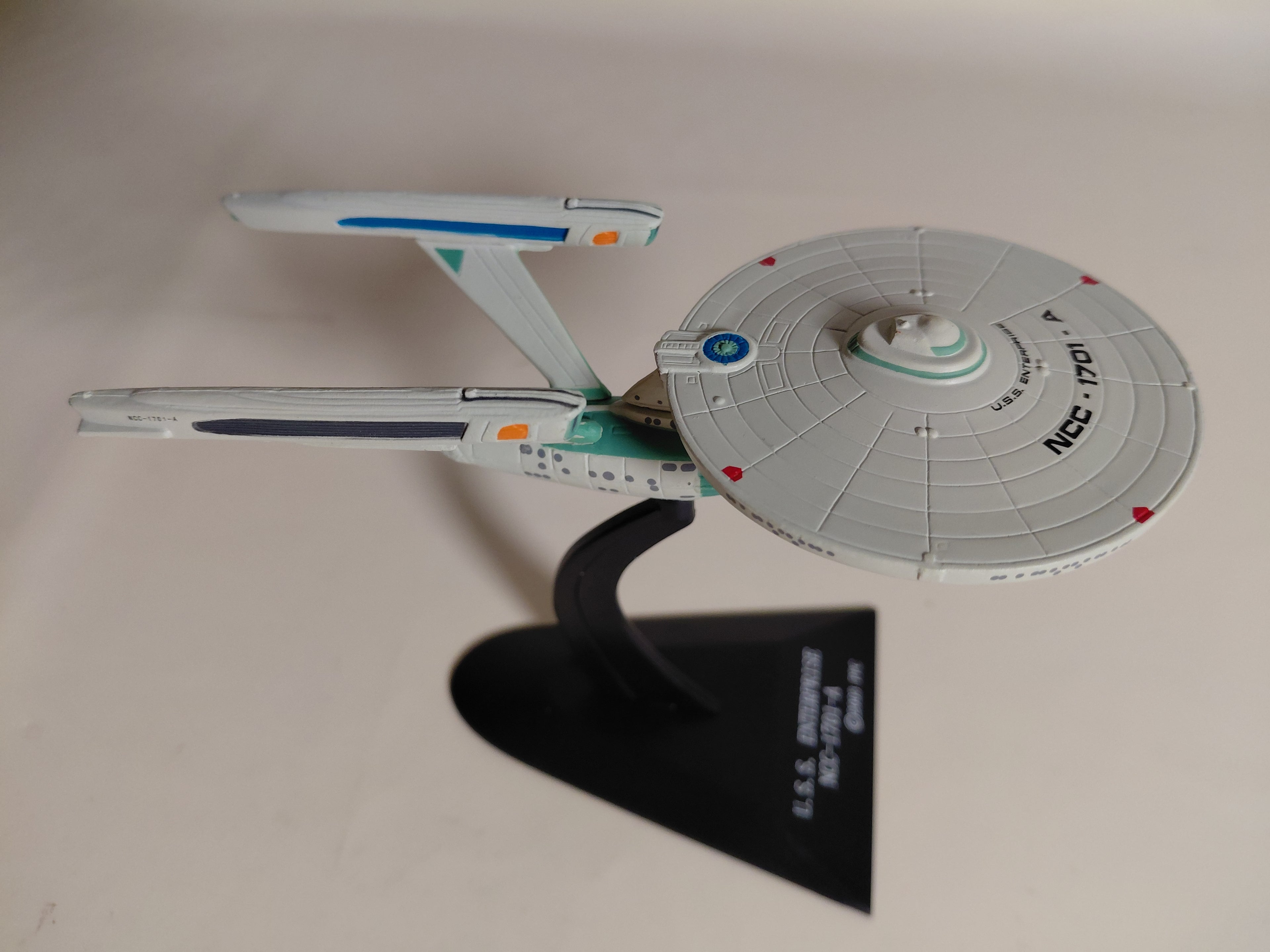 Star Trek Future USS Enterprise NCC-1701-A Display spaceship