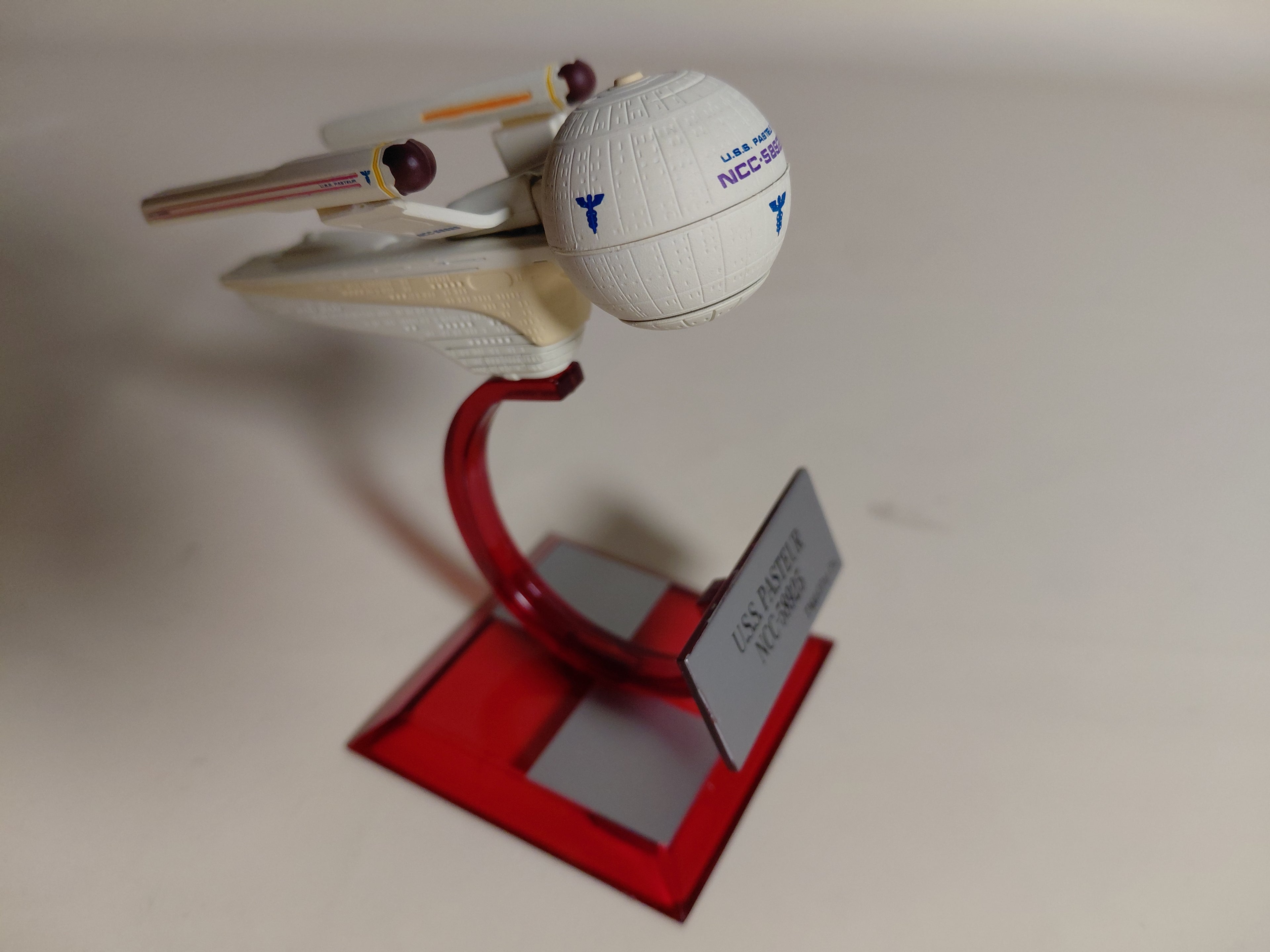 Furuta Star Trek Vol 3 Beta Series No.2 U.S.S. Pasteur NCC-58925 Miniature
