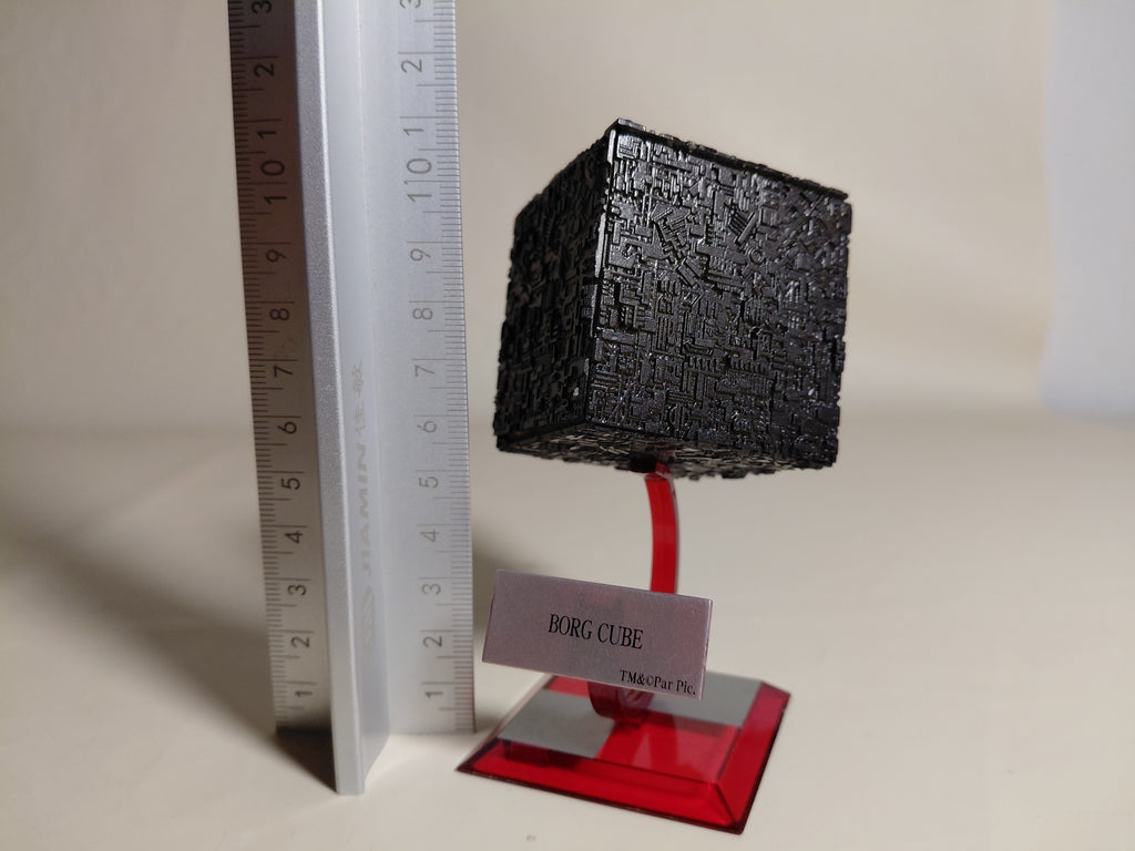 Star Trek Borg Cube Collectible Display spaceship model