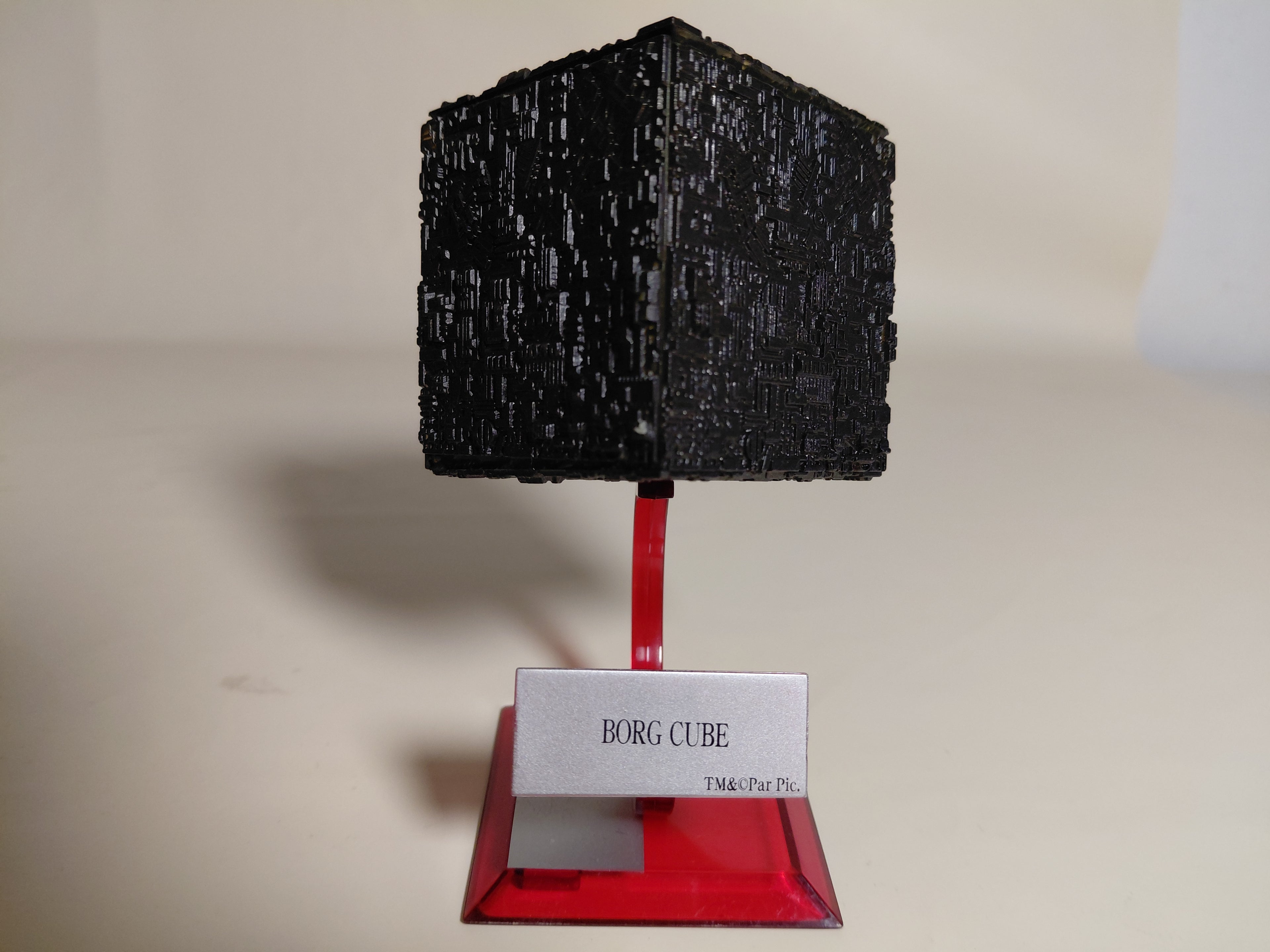 Star Trek Borg Cube Collectible Display spaceship model