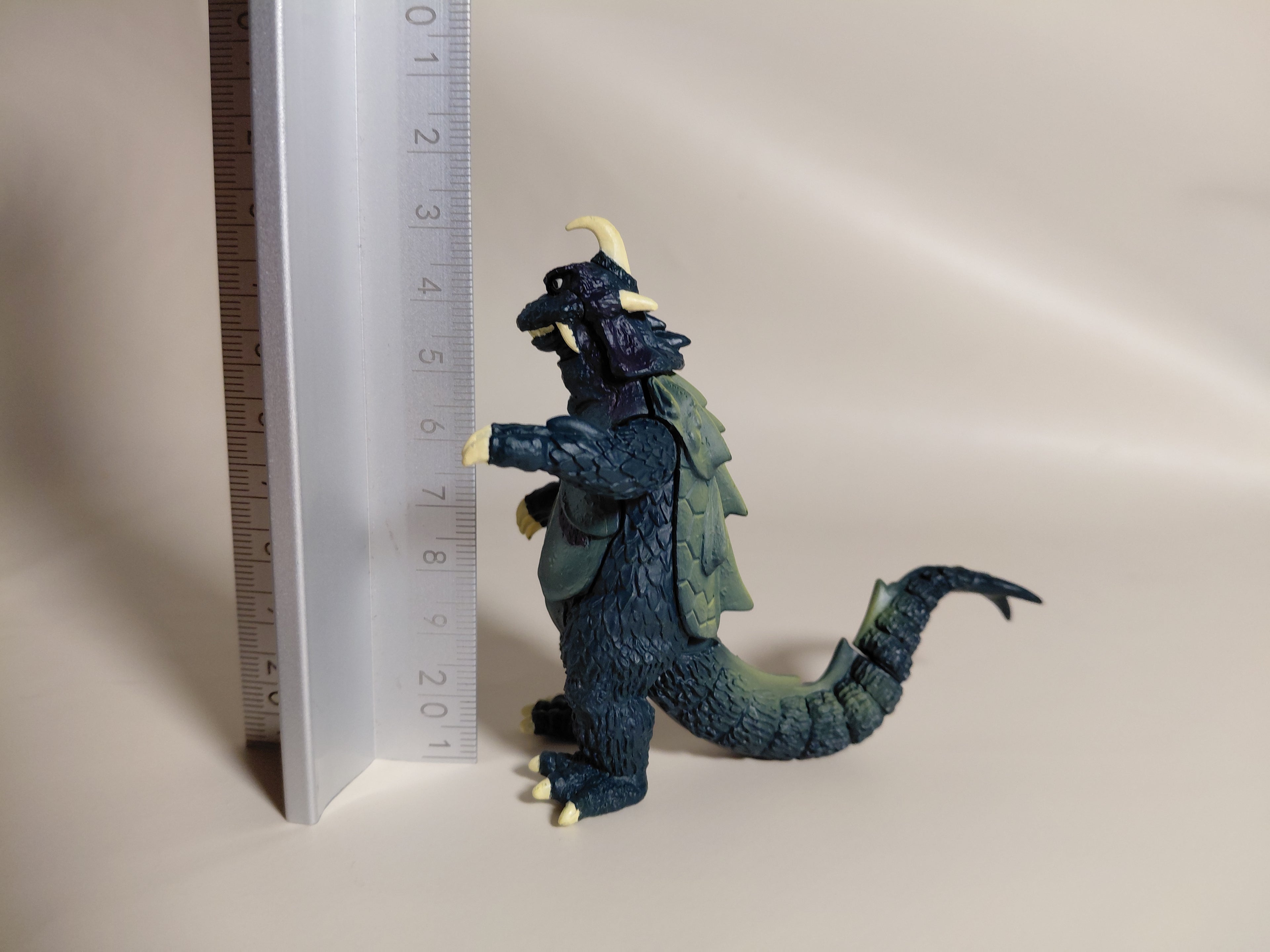 HG Godzilla 1962 Figure from Godzilla Gashapon Set #6! Gamera Ultraman