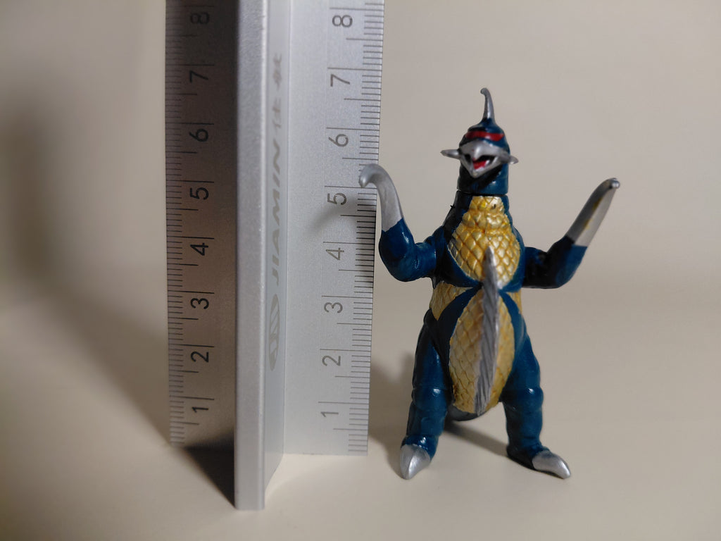 1998 BANDAI Godzilla Gigan 72' Figure HG Gashapon