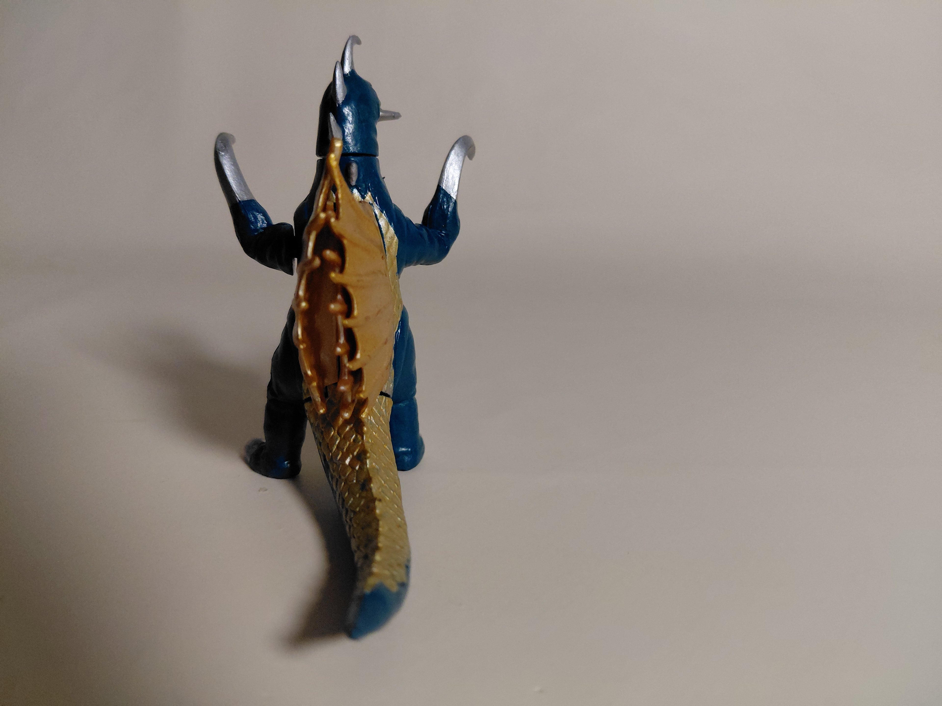 1998 BANDAI Godzilla Gigan 72' Figure HG Gashapon