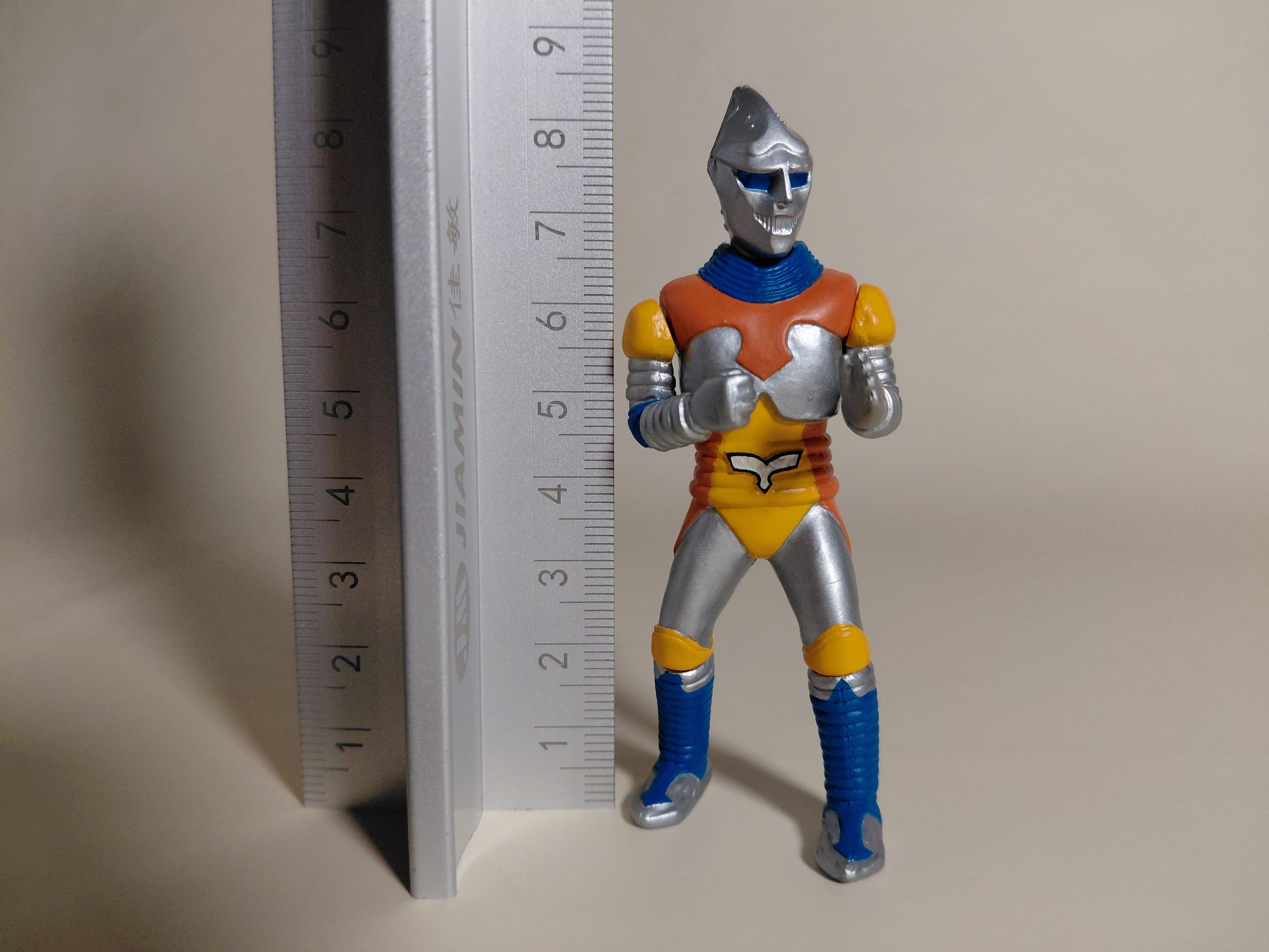 BANDAI HG GODZILLA 8 JET JAGUAR '73 TOHO Kaiju Gashapon Mini Figure