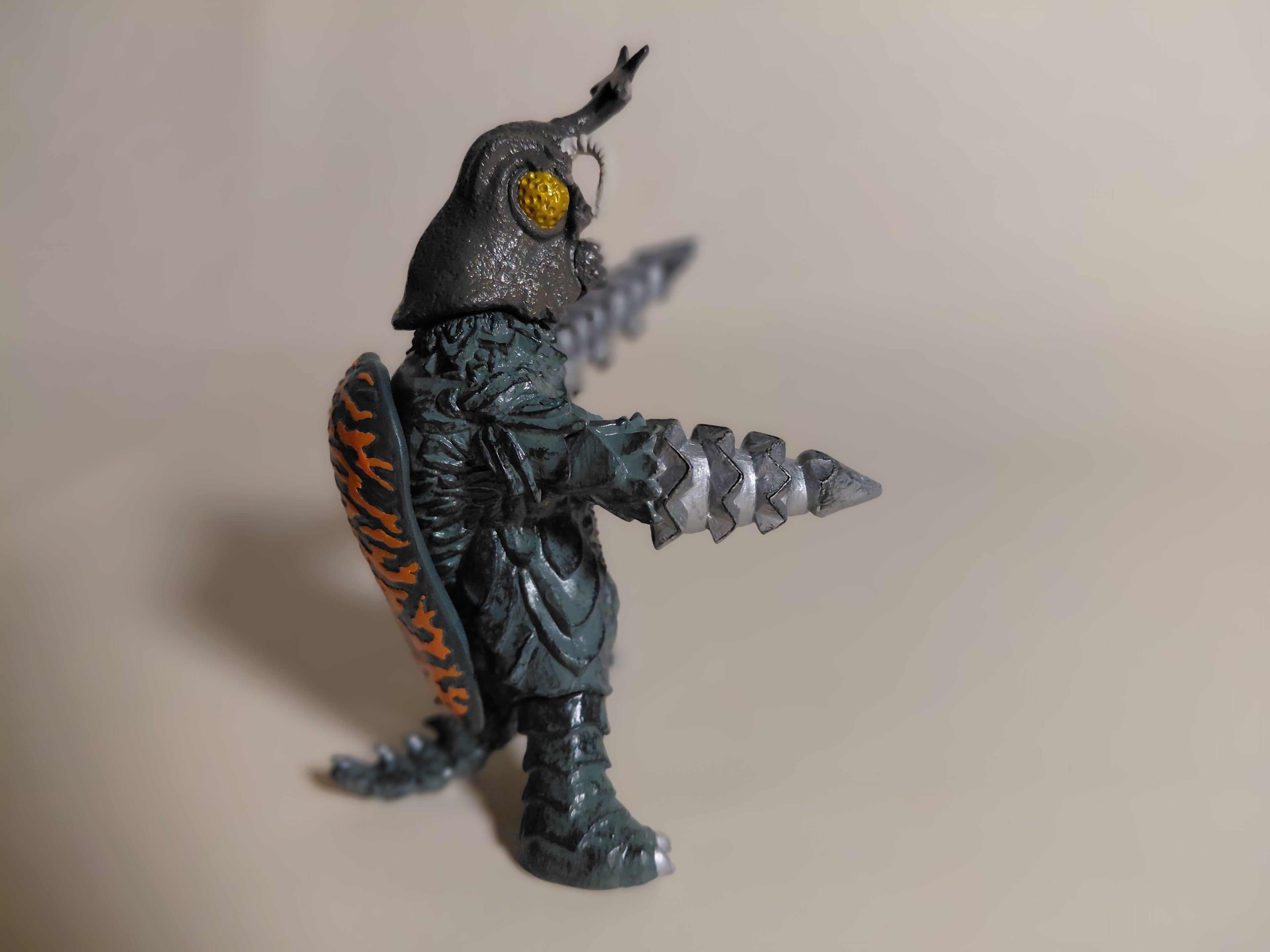 Godzilla Bandai HG 8 Megalon Vintage Gashapon Mini Figure Japan
