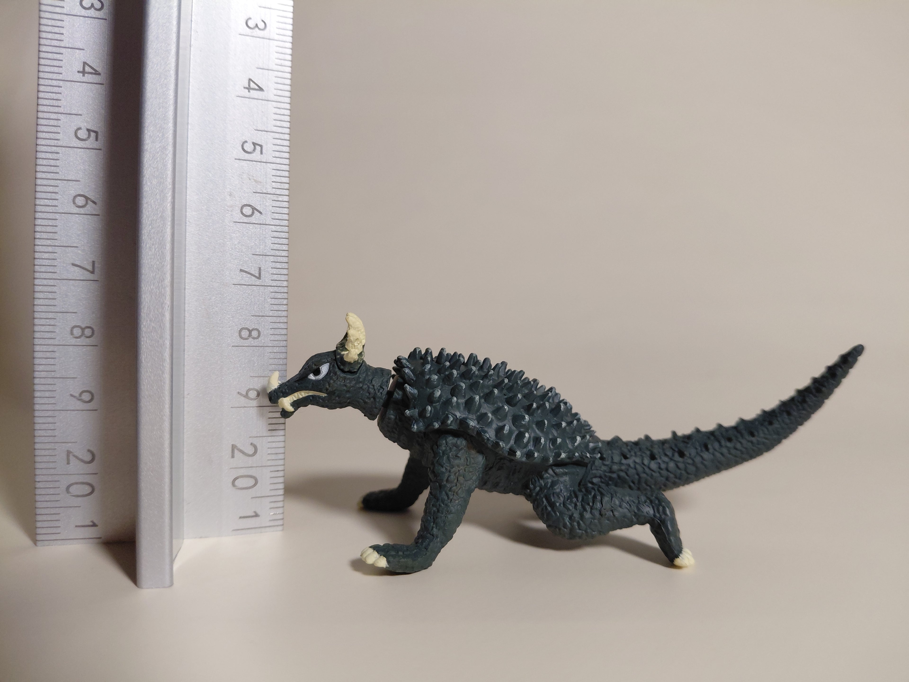 1998 Godzilla 1.5"Anguirus Kaiju Monster Mini Figure Bandai Toho
