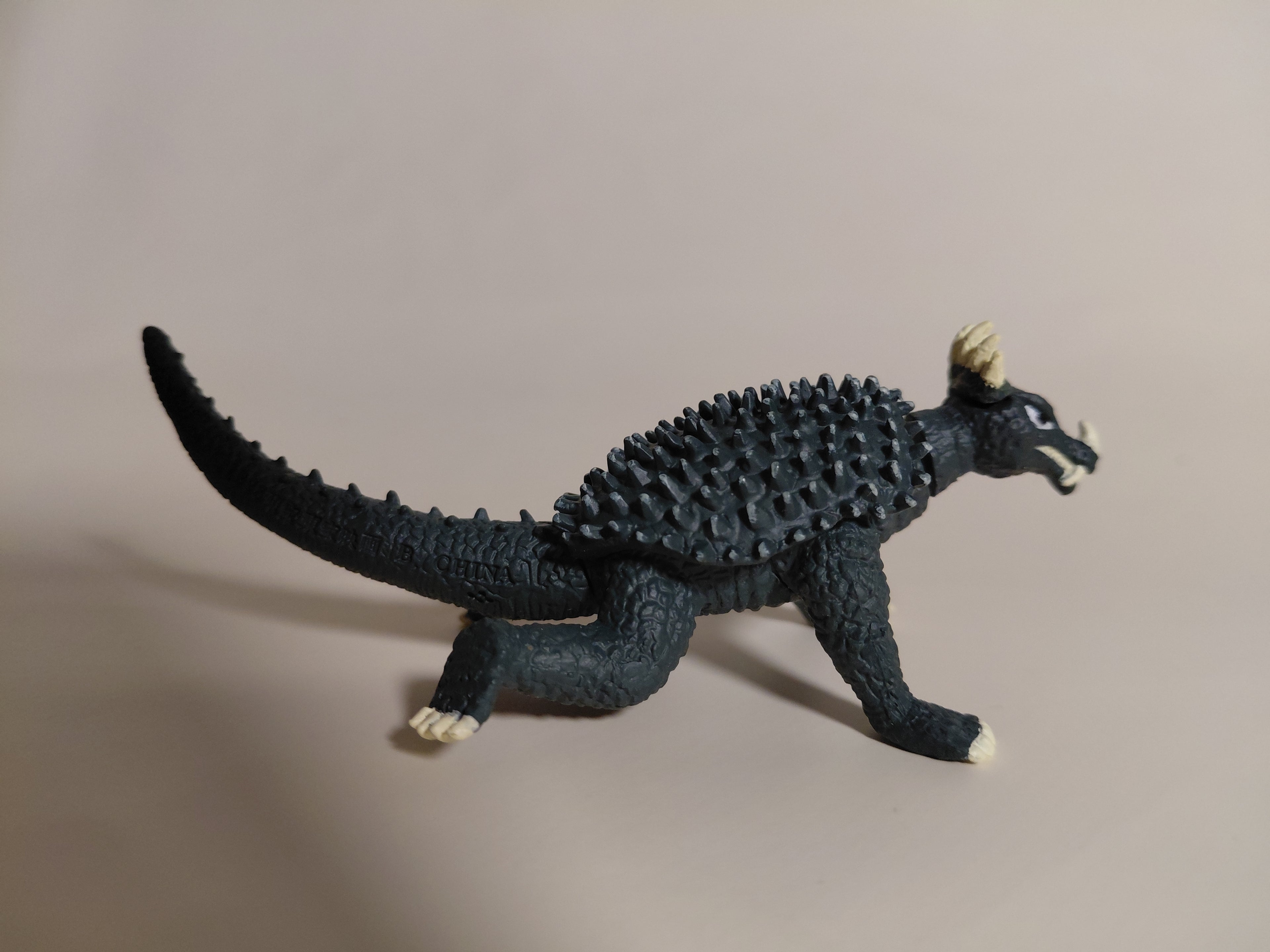 1998 Godzilla 1.5"Anguirus Kaiju Monster Mini Figure Bandai Toho