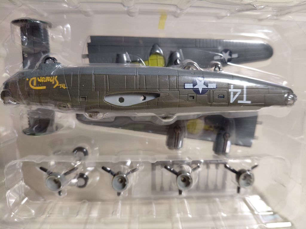1/144 CafeReo B-24J Liberator USAF "FOIL PROOF" 735th Bomber BIG BIRD.1