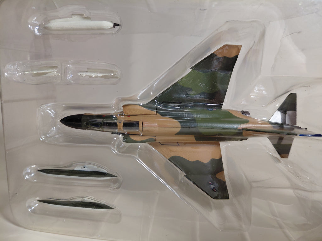 J Wings 3 #Sp 1/144 F-4D 18TFW 44TFS VAMPIRES vietnam