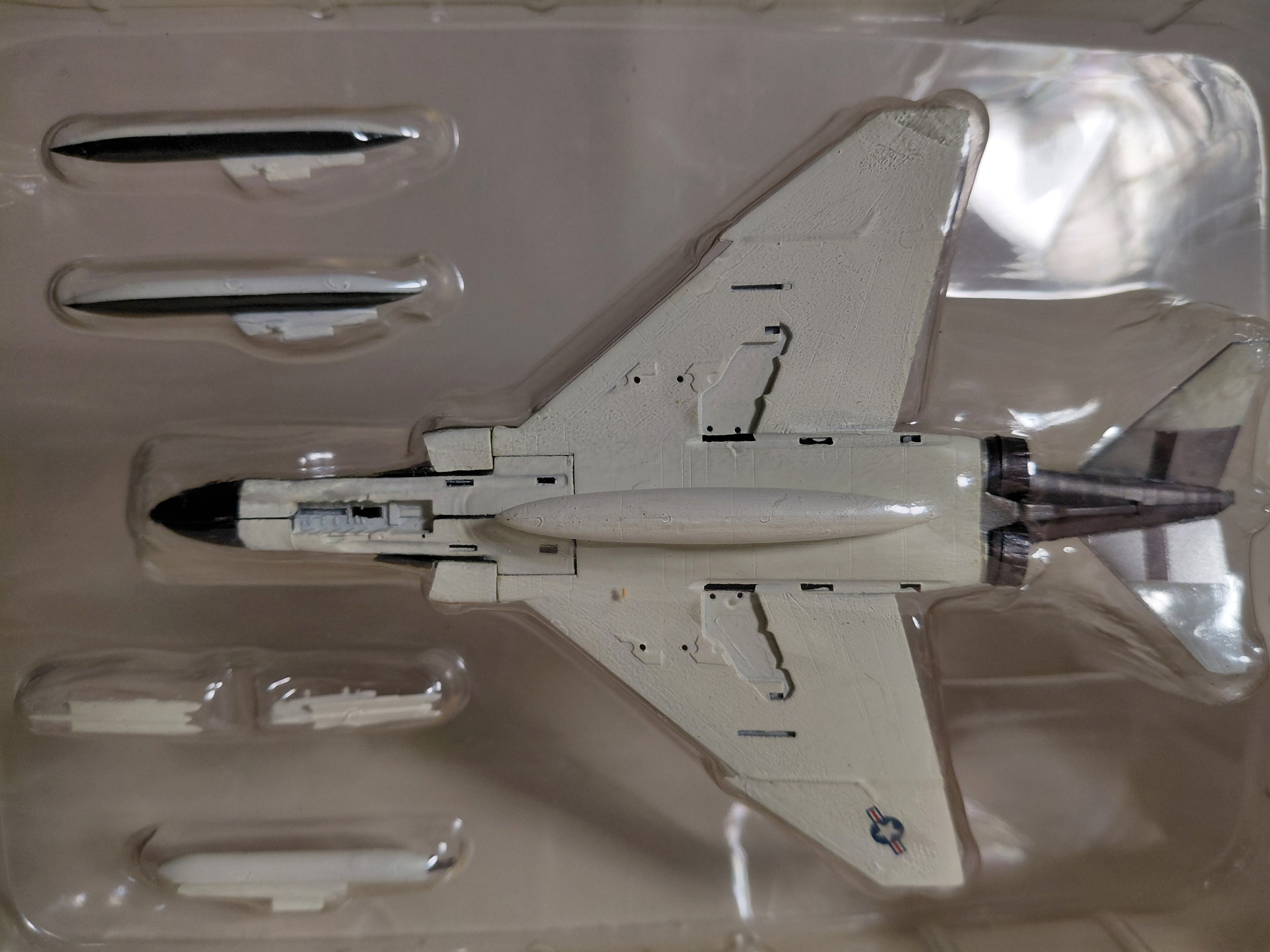 J Wings 3 #Sp 1/144 F-4D 18TFW 44TFS VAMPIRES vietnam