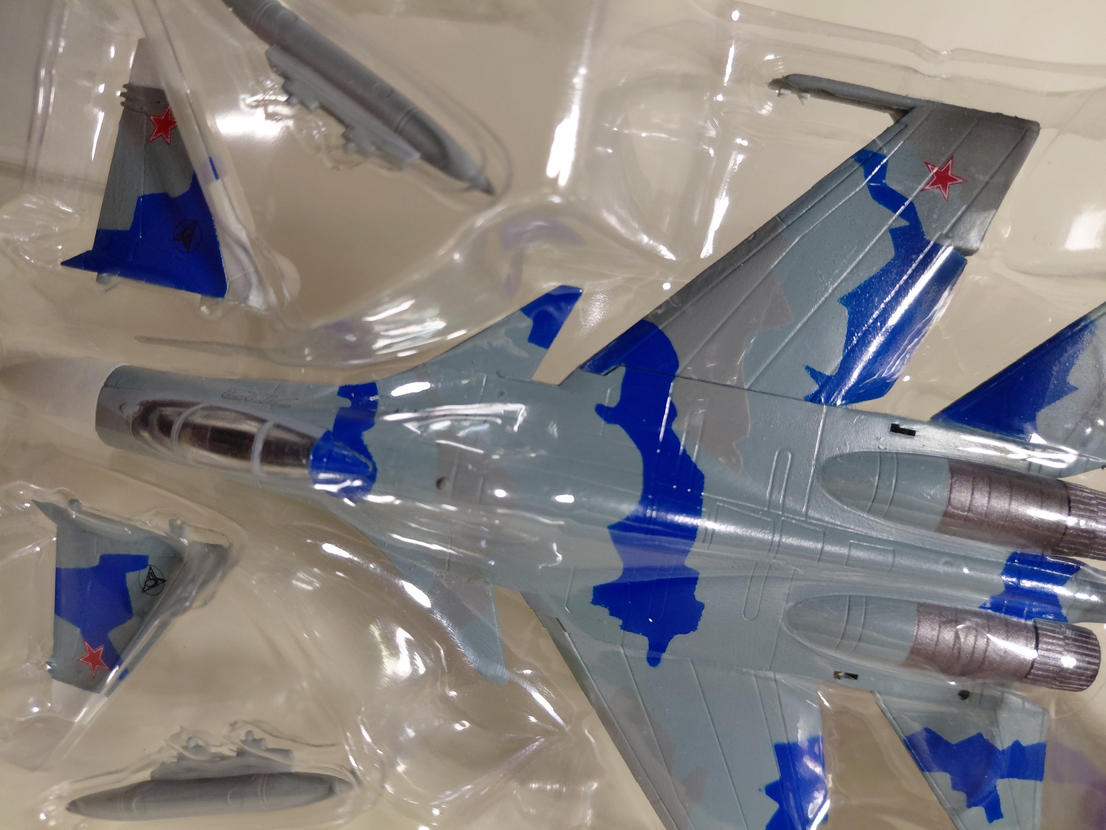 1/144 CafeReo SU-37 FLANKER SUKHOI USSR Air Force J-wings1. #5