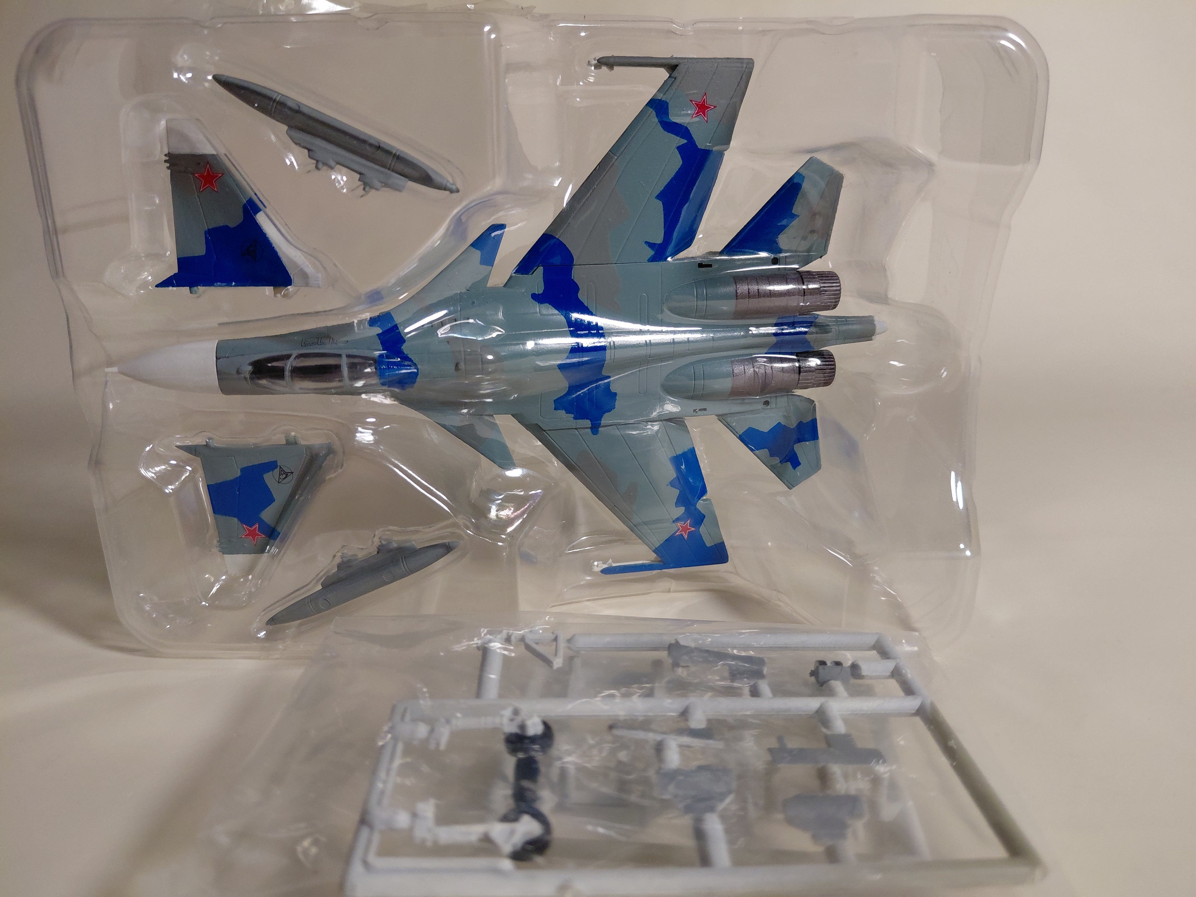 1/144 CafeReo SU-37 FLANKER SUKHOI USSR Air Force J-wings1. #5