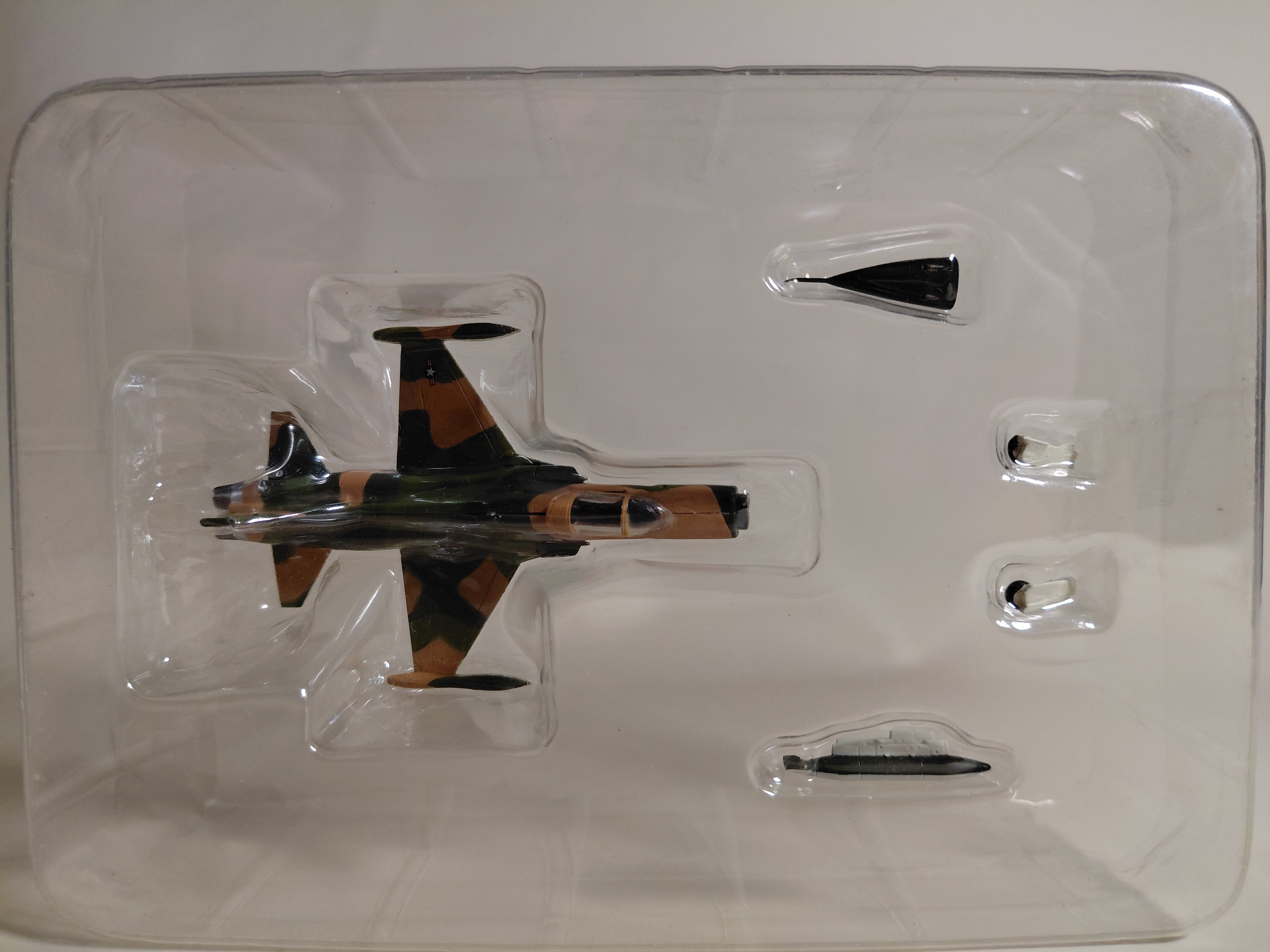1/144 Cafereo F-5A 6251FW US Aircraft "J-Wing Supervised Military Aircraft Series Vietnam Air War, 3rd Installment"