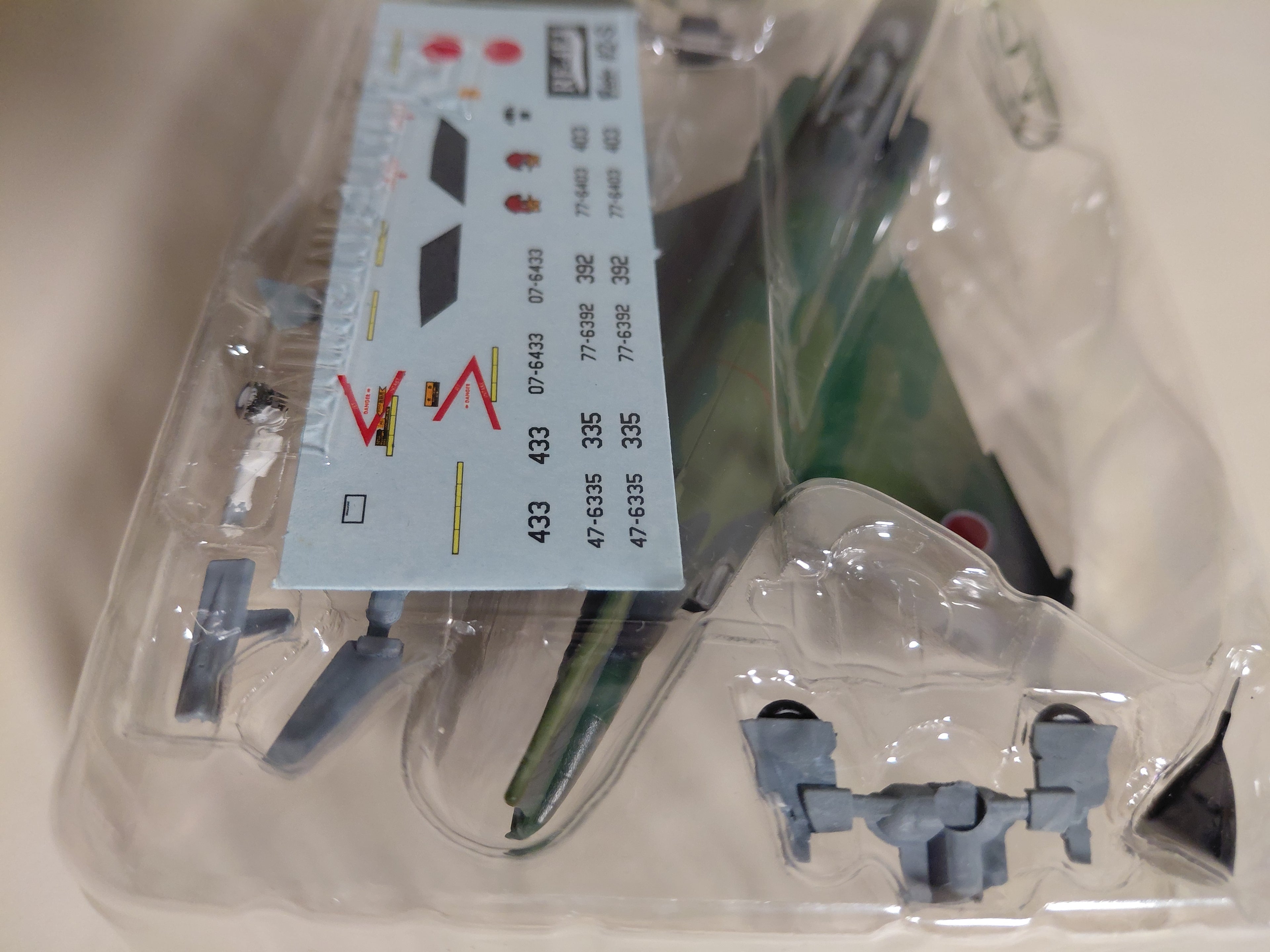 RF-4EJ 1/144 F-toys #2S Reconnaissance Squadron 501SQ Hyakuri Air Base, Ibaraki Prefecture, Japan Air Self-Defense Force, Wings of Japan Collection