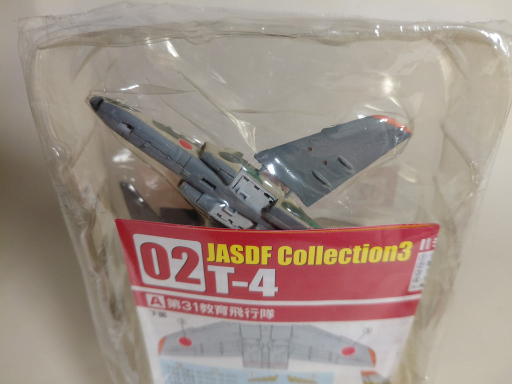 F-toys Japanese Wings Collection 3 #02-T-4 Secret 1/144 306th Squadron (Komatsu) Camouflage Color